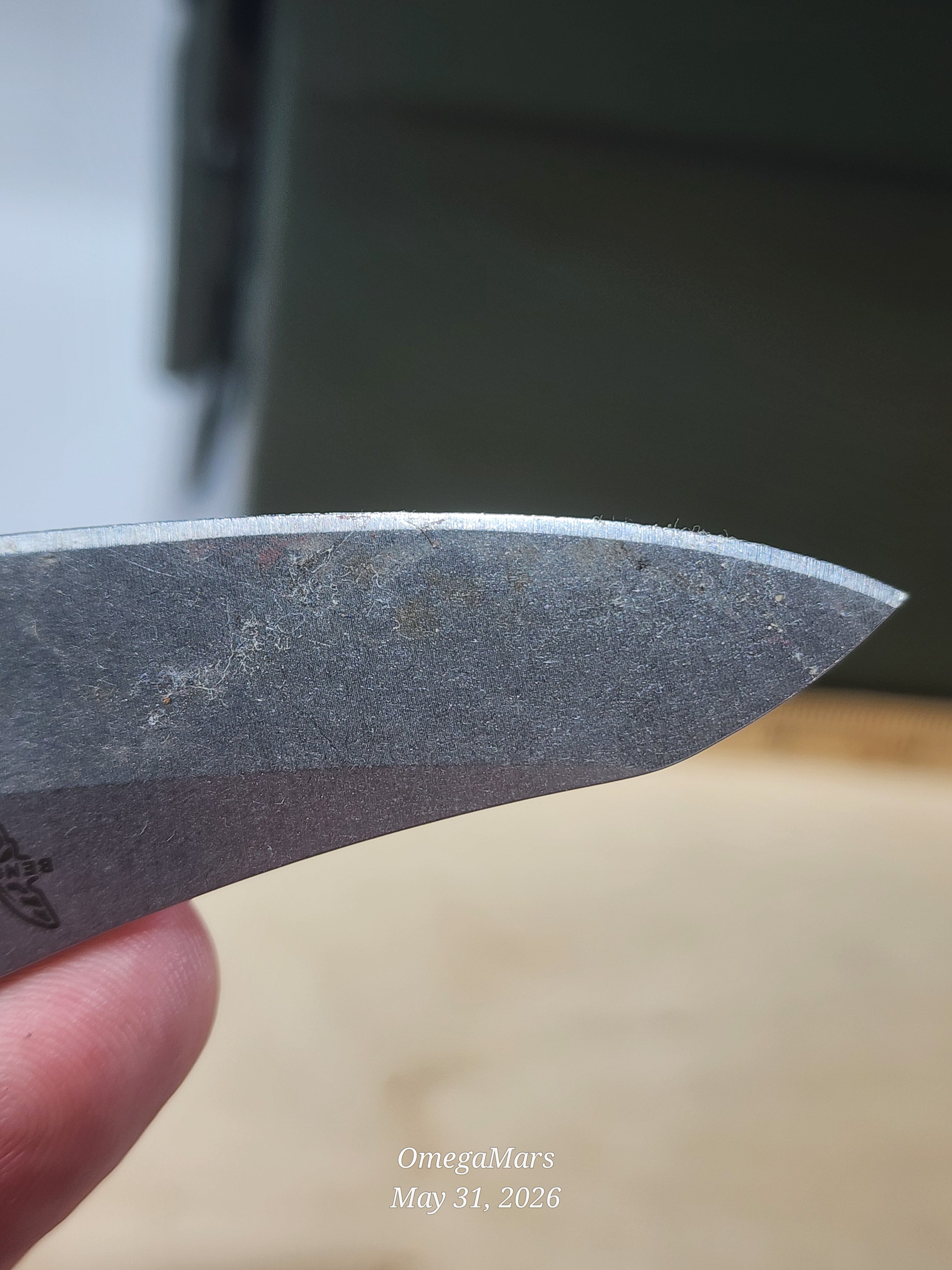 BENCHMADE 555 - S30V - Mini Griptilain - Light Usage/Dirty - #29Gr