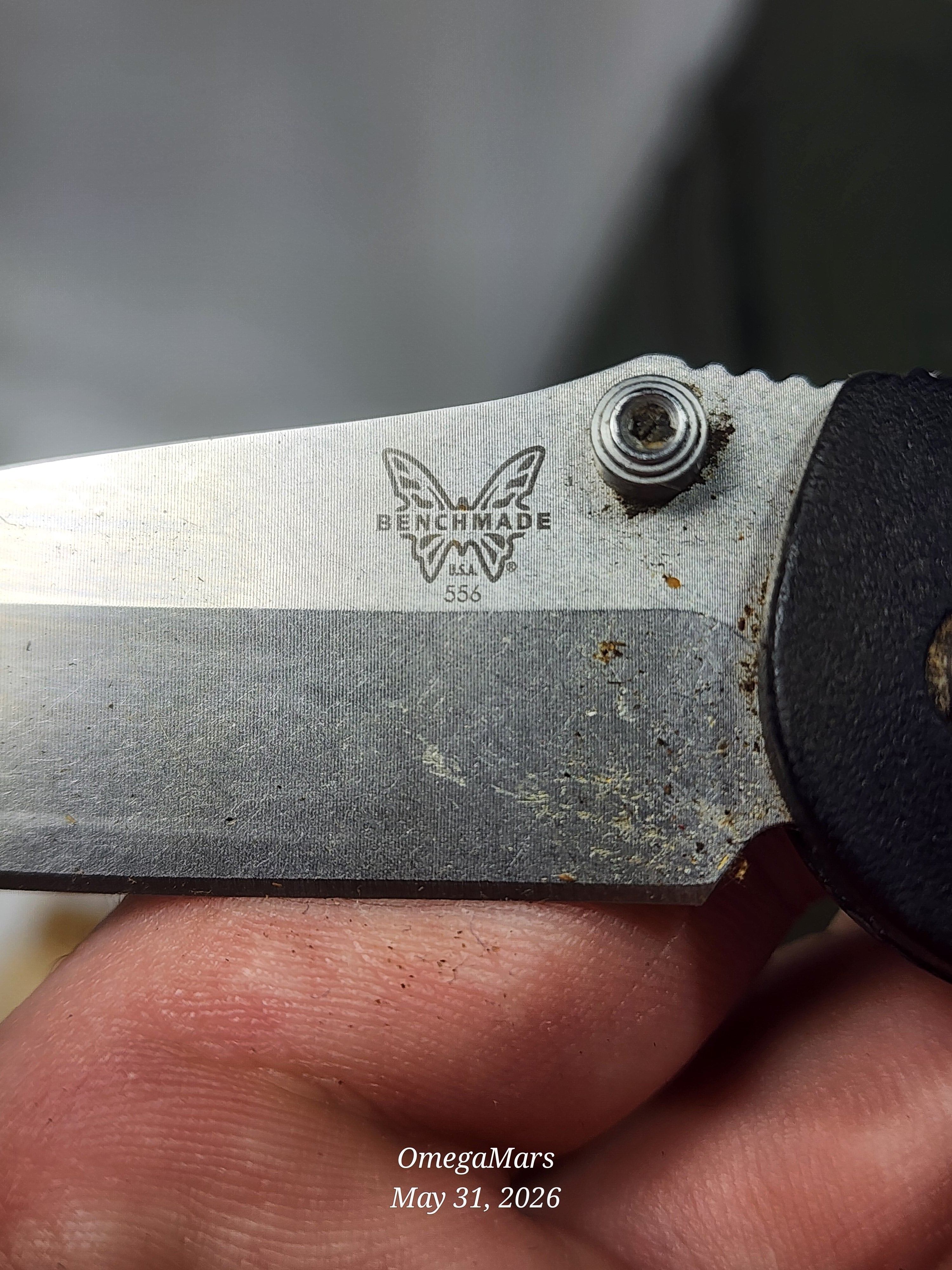 BENCHMADE 556 - S30V - Mini Griptilain - Light Usage/Dirty - #30Gr