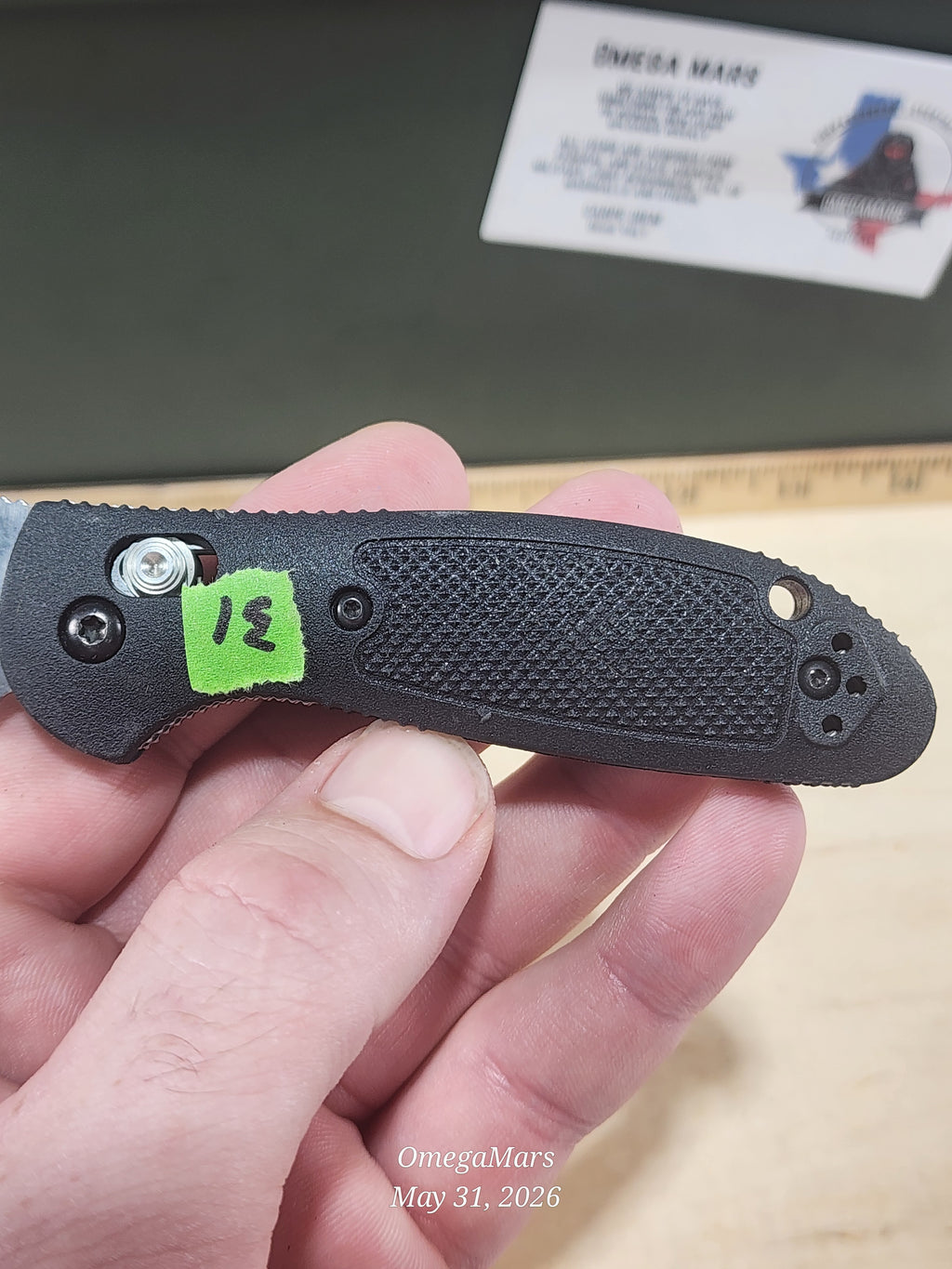 BENCHMADE 556 - S30V - Mini Griptilain - Light Usage/Dirty - #31Gr