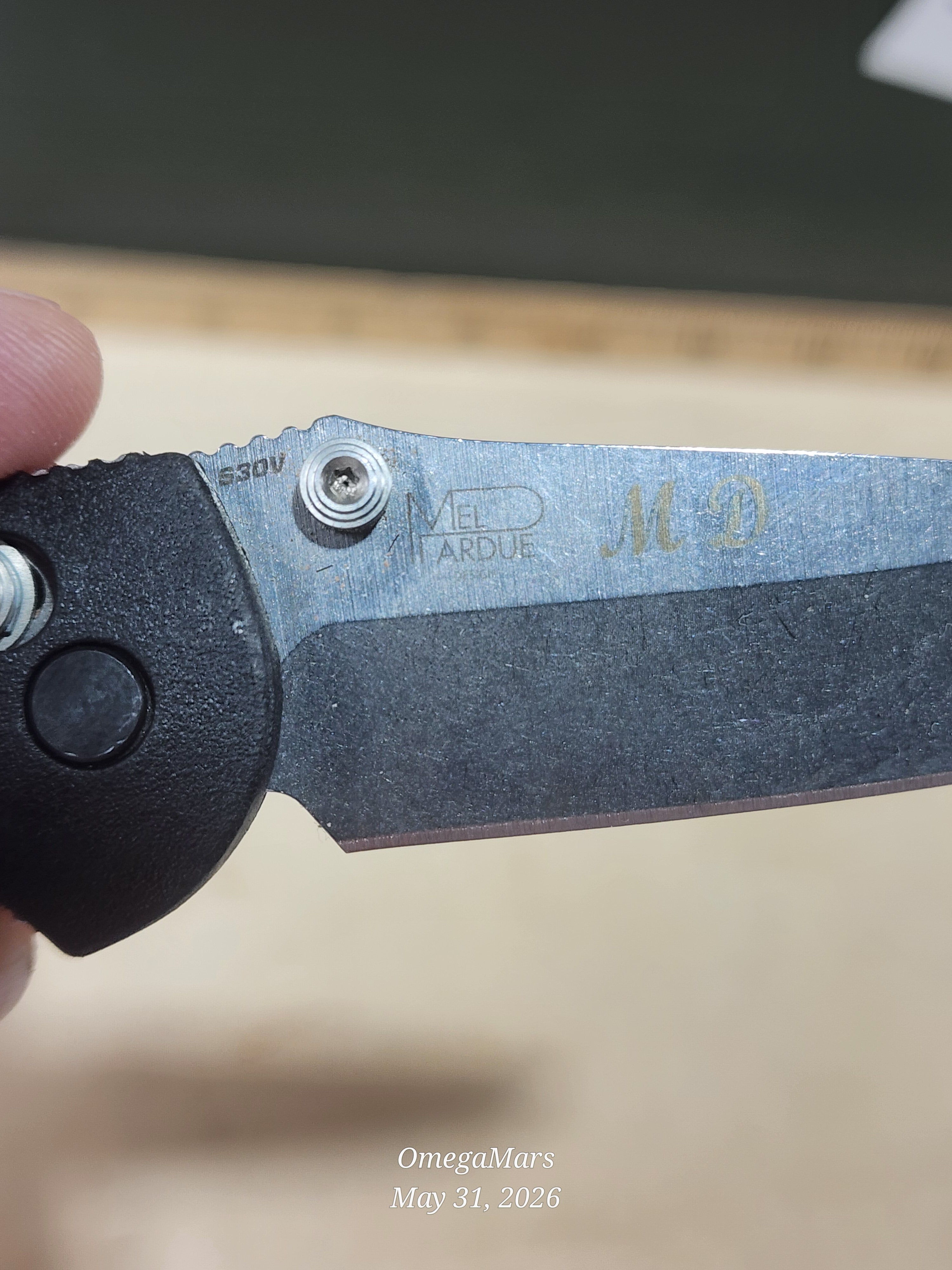 BENCHMADE 556 - S30V - Mini Griptilain - Light Usage/Dirty - #31Gr