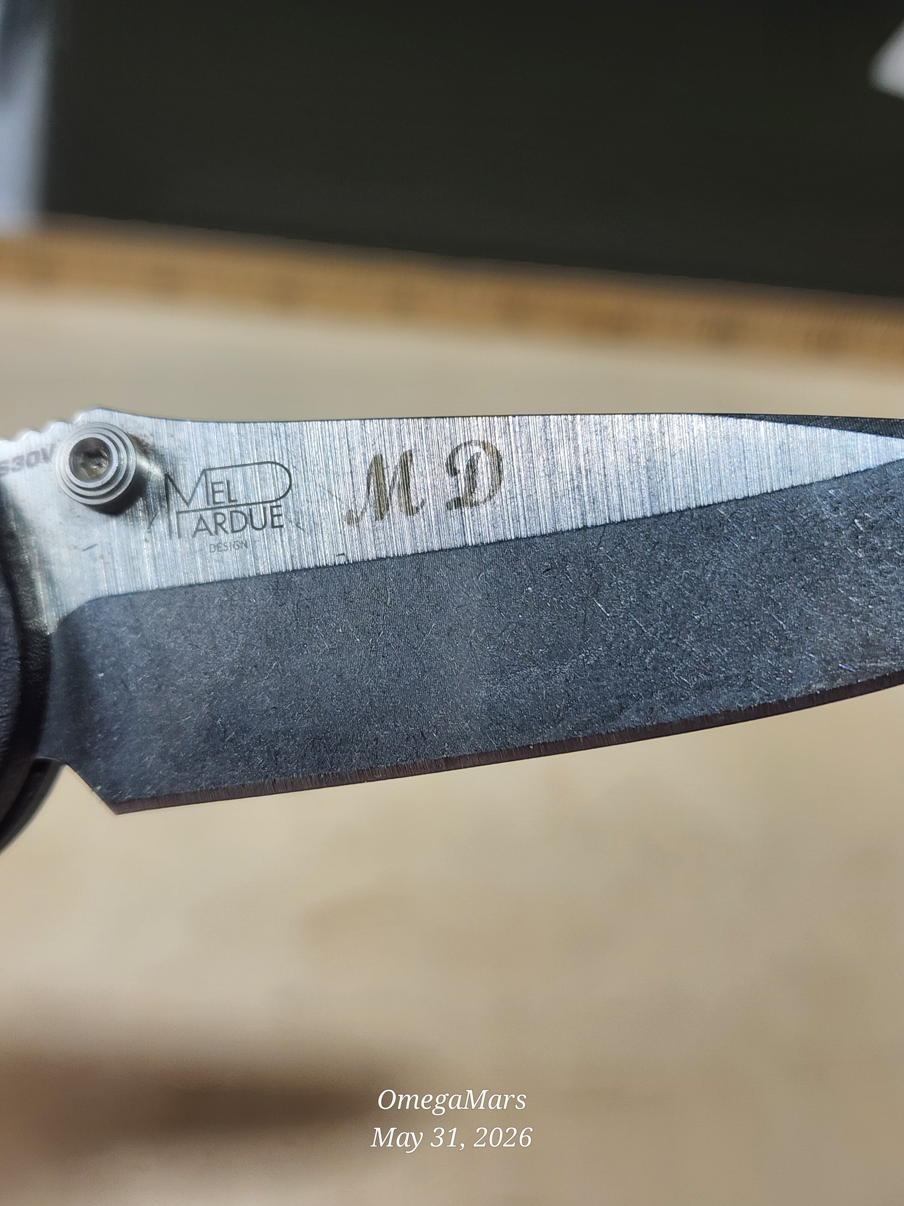 BENCHMADE 556 - S30V - Mini Griptilain - Light Usage/Dirty - #31Gr