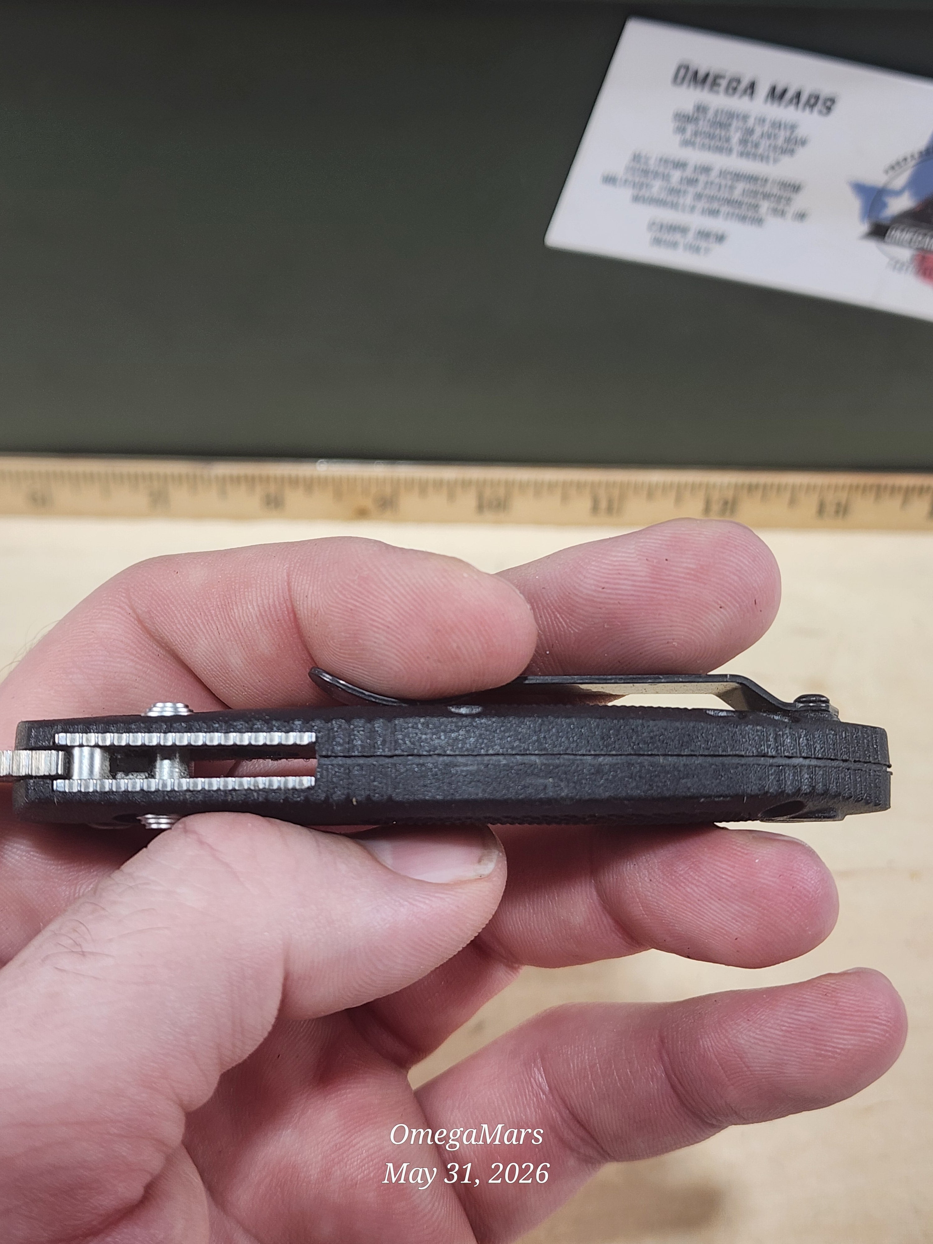 BENCHMADE 556 - S30V - Mini Griptilain - Light Usage/Dirty - #32Gr