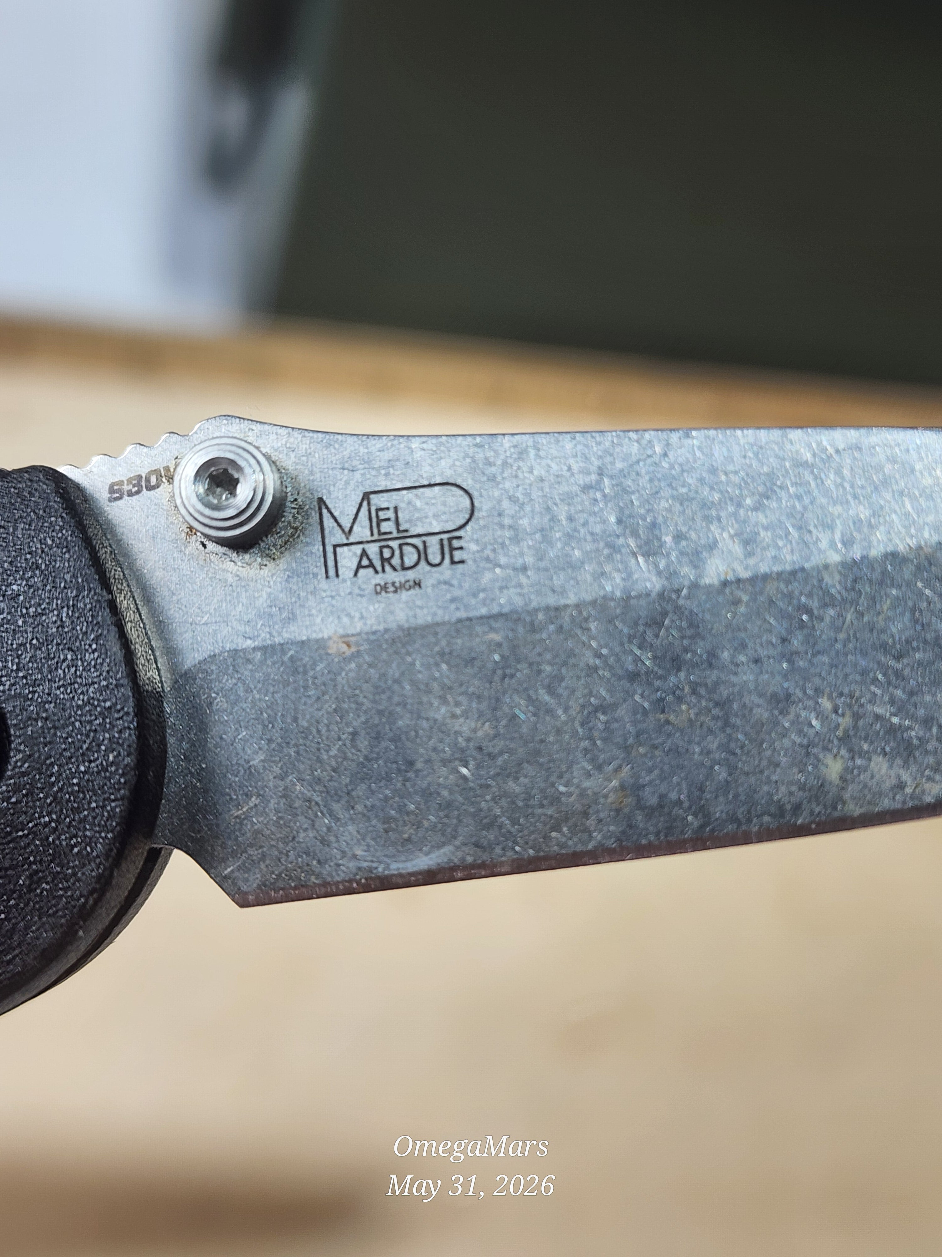 BENCHMADE 556 - S30V - Mini Griptilain - Light Usage/Dirty - #32Gr