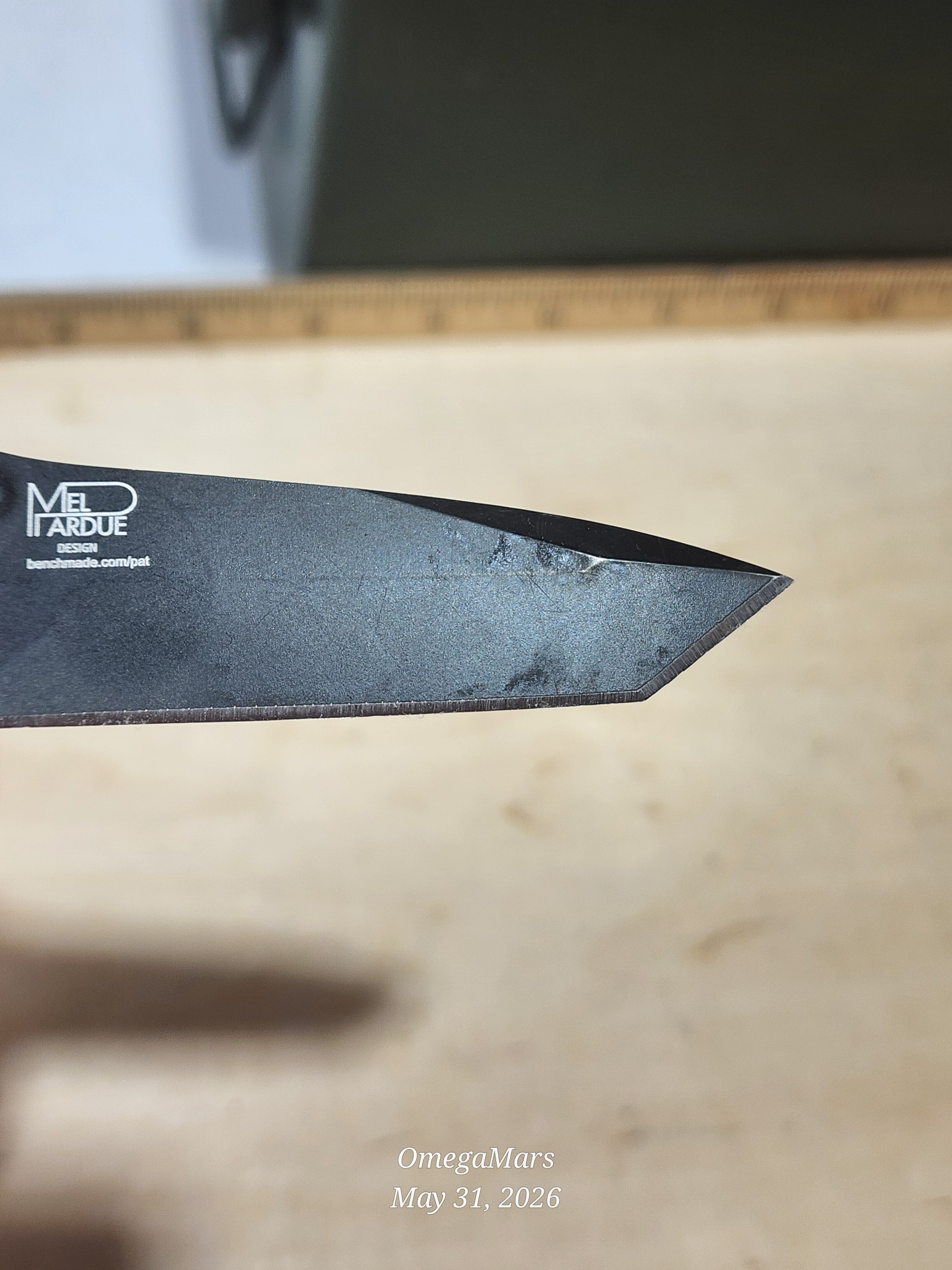 BENCHMADE 557 Mini Griptilain Tanto - Light Usage/Dirty - #38Gr