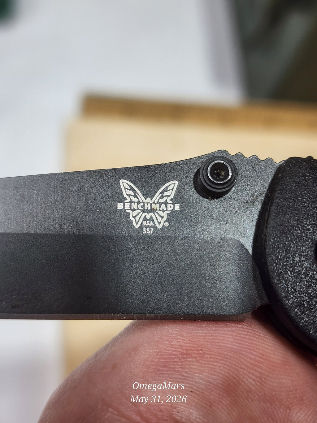 BENCHMADE 557 Mini Griptilain Tanto - Light Usage/Dirty - #38Gr