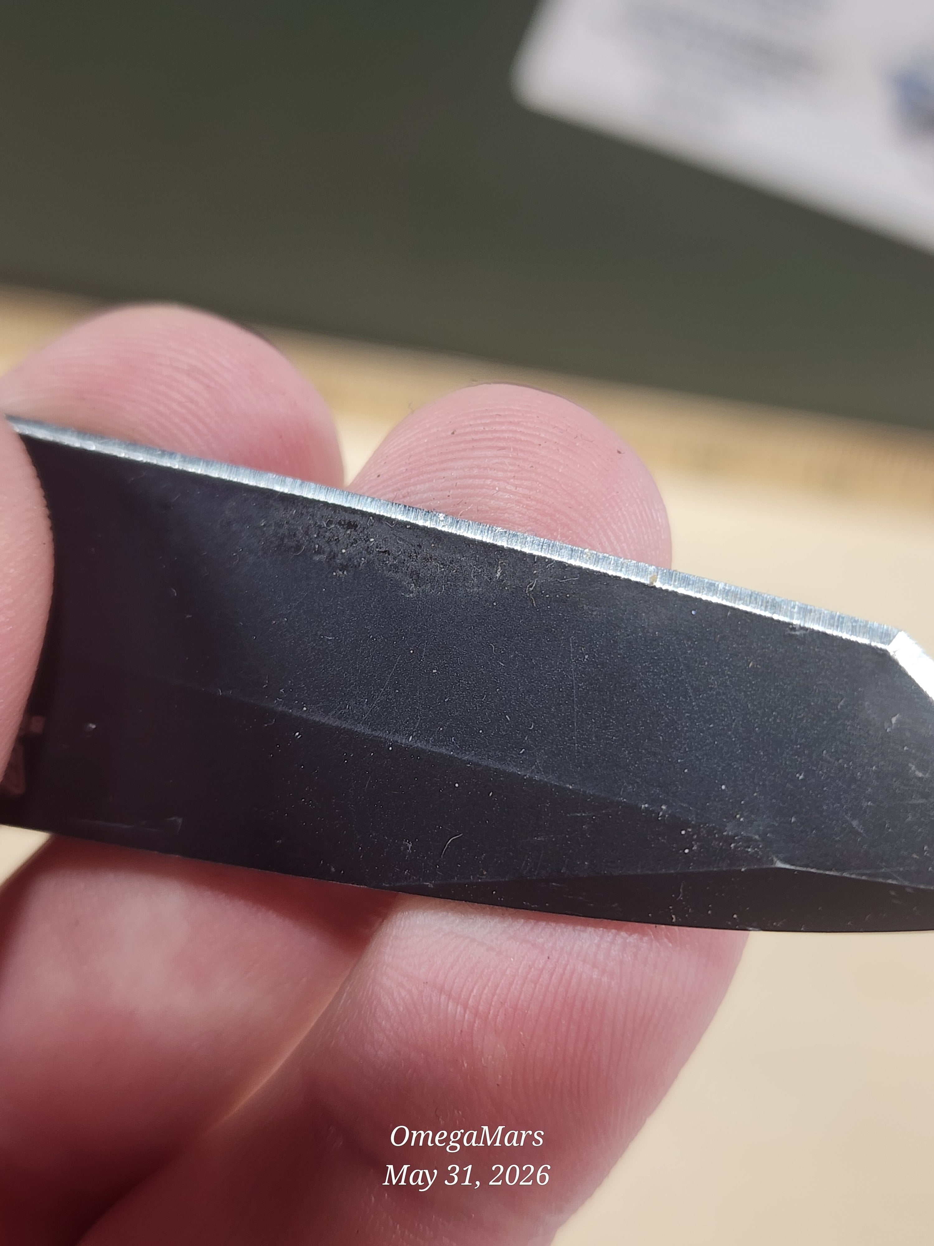 BENCHMADE 557 Mini Griptilain Tanto - Light Usage/Dirty - #38Gr