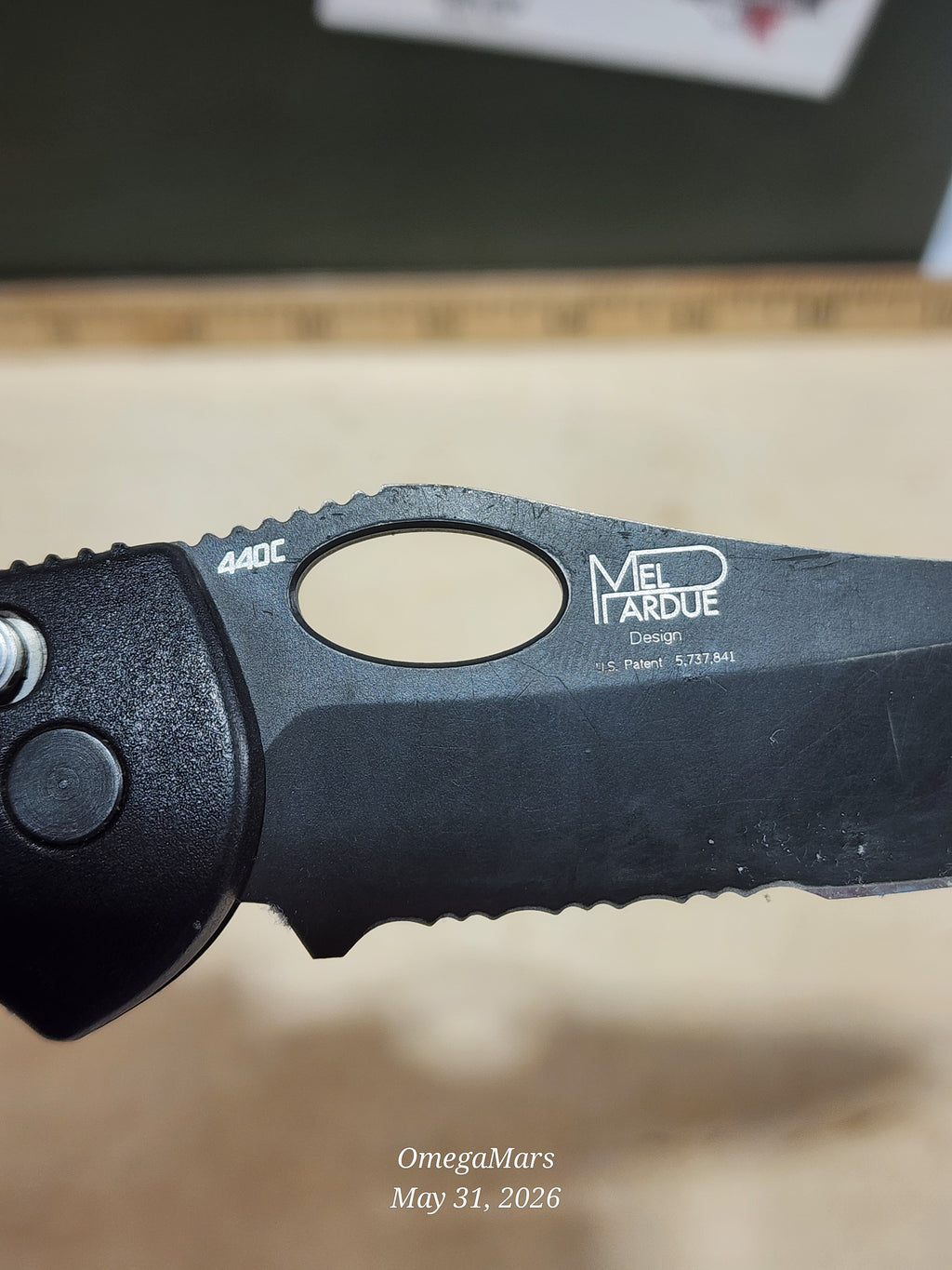 BENCHMADE 550-440C Griptilian - Light Usage/Dirty - #39Gr