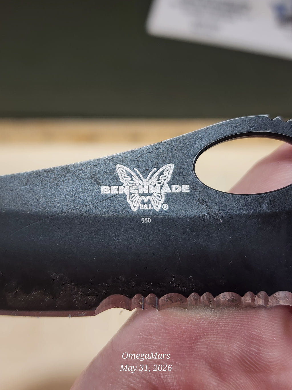 BENCHMADE 550-440C Griptilian - Light Usage/Dirty - #39Gr