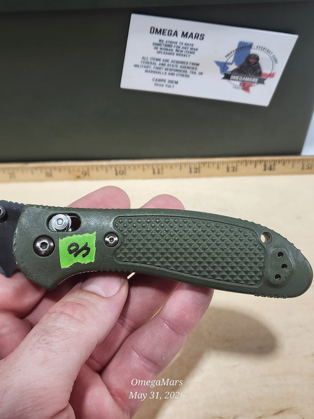 BENCHMADE 551-154CM Griptilian - Light Usage/Dirty - #40Gr