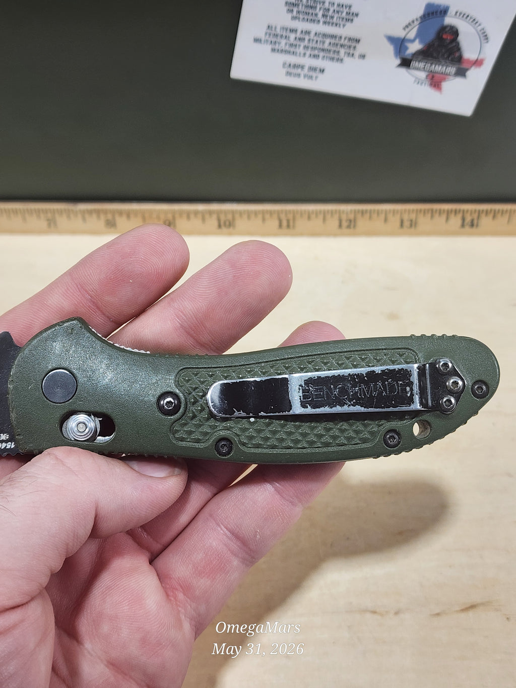 BENCHMADE 551-154CM Griptilian - Light Usage/Dirty - #40Gr