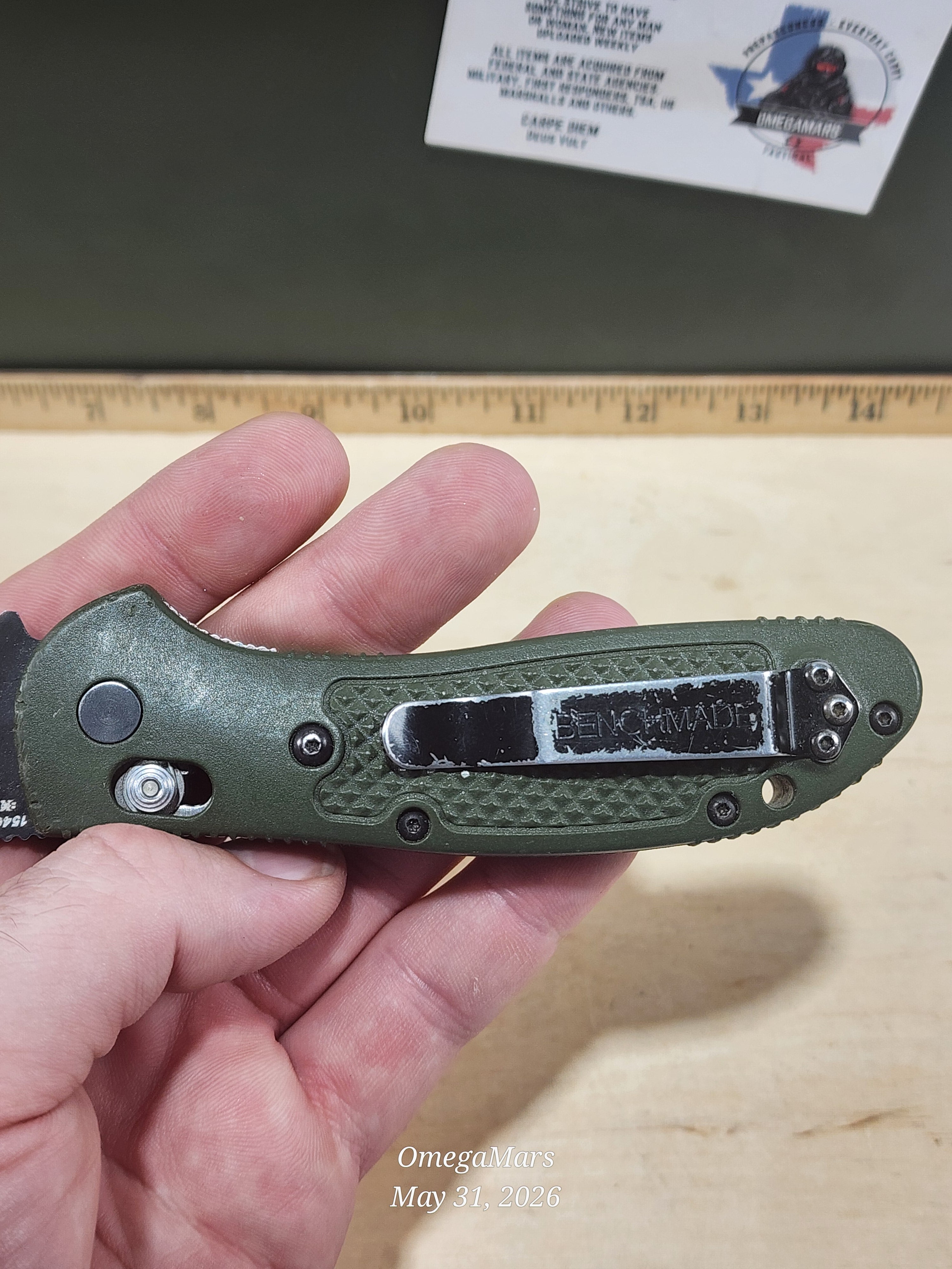 BENCHMADE 551-154CM Griptilian - Light Usage/Dirty - #40Gr