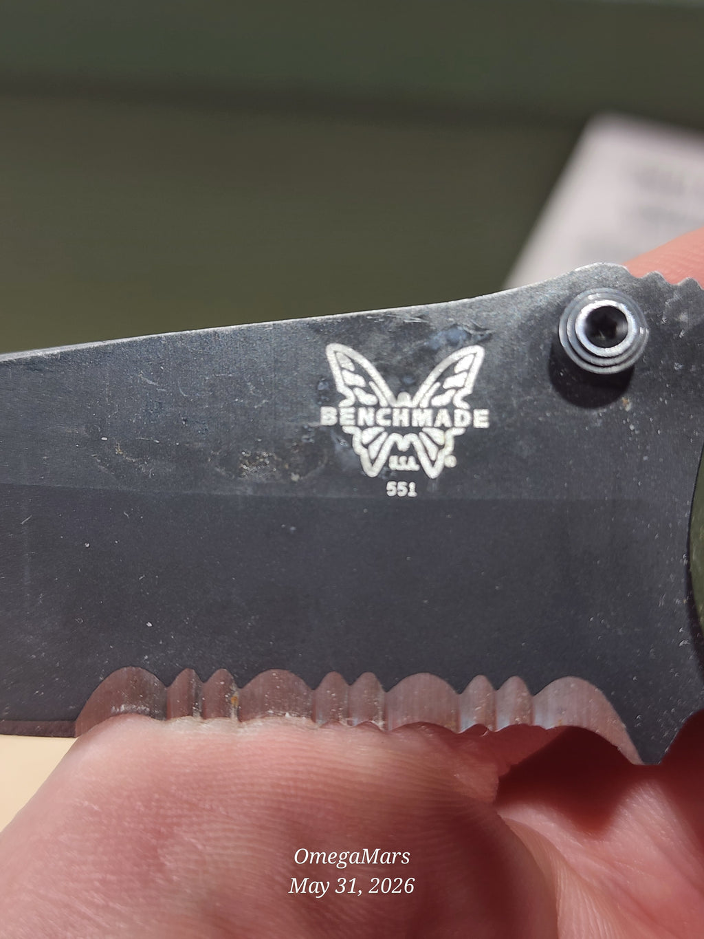 BENCHMADE 551-154CM Griptilian - Light Usage/Dirty - #40Gr