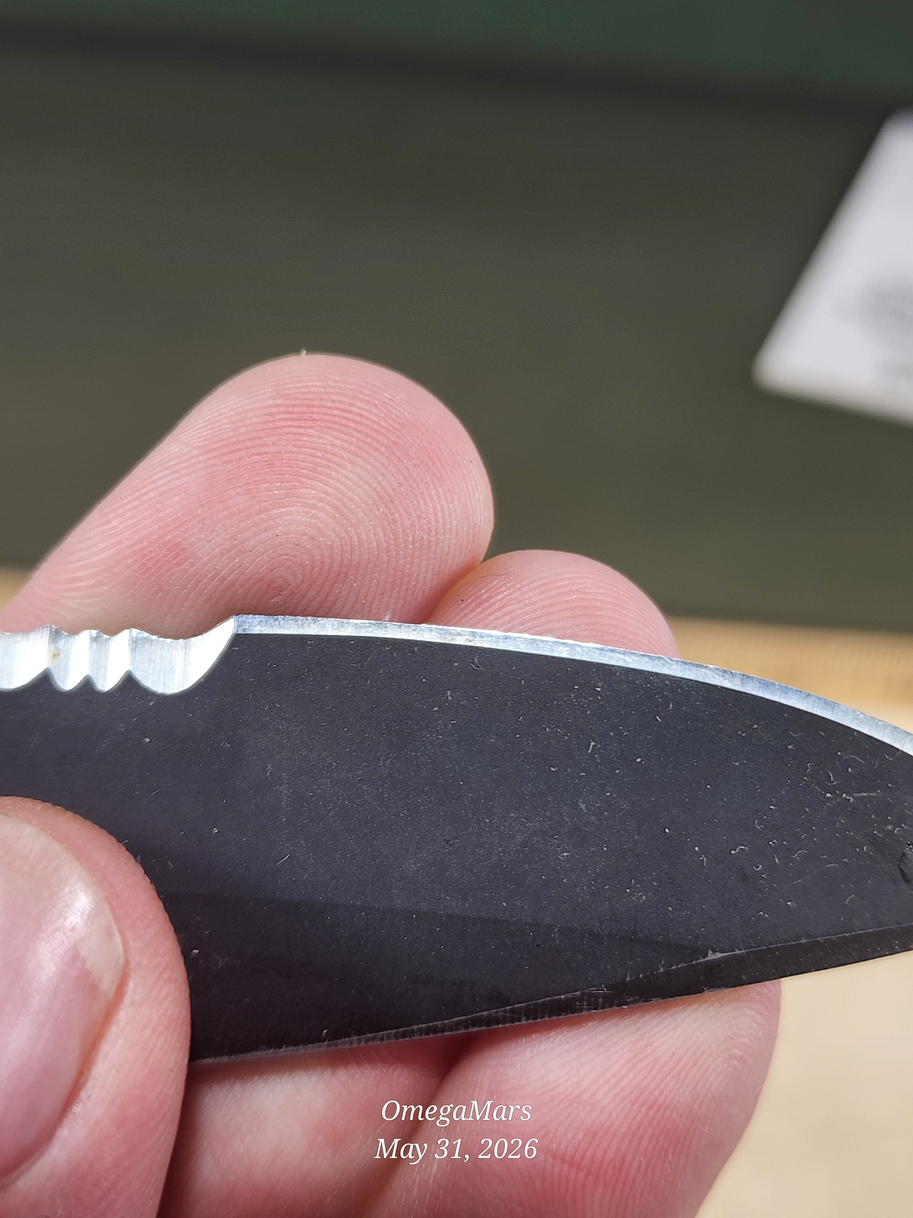 BENCHMADE 551-154CM Griptilian - Light Usage/Dirty - #40Gr