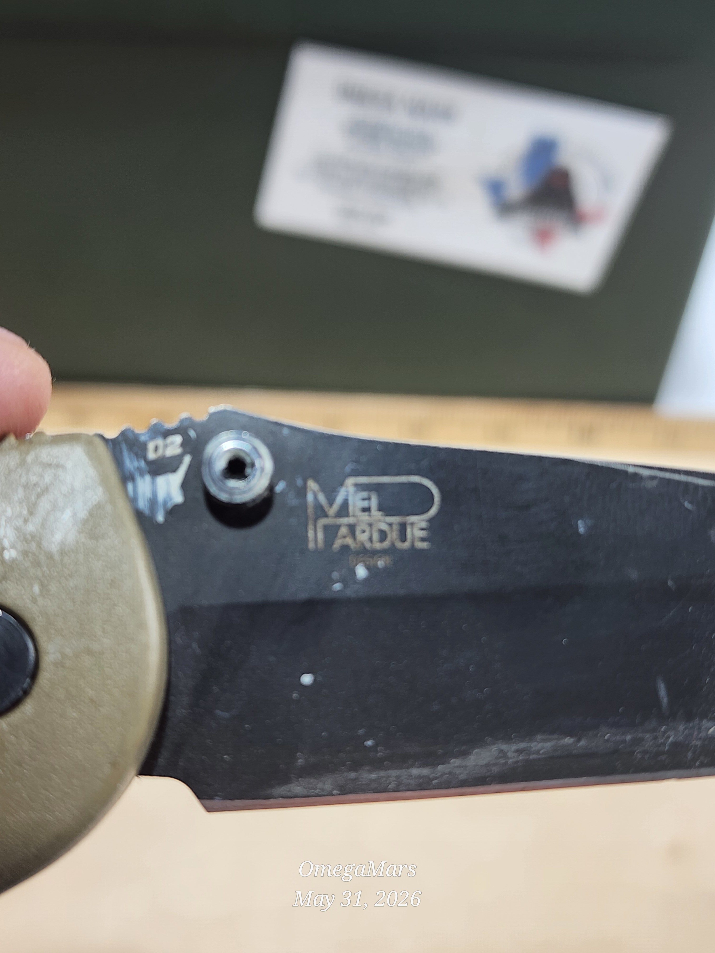 BENCHMADE 551-D2 Griptilian - Light Usage/Dirty - #41Gr
