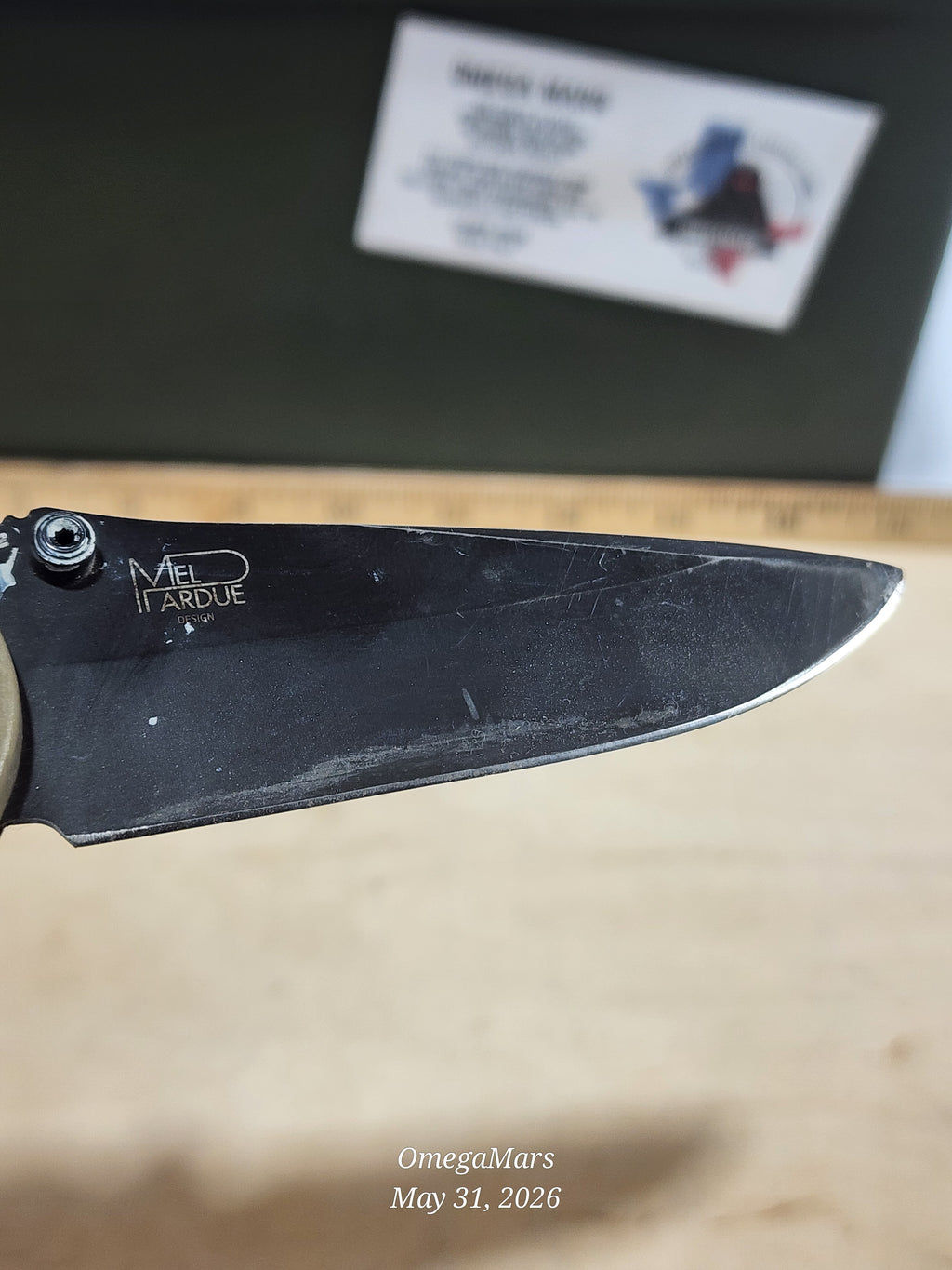 BENCHMADE 551-D2 Griptilian - Light Usage/Dirty - #41Gr