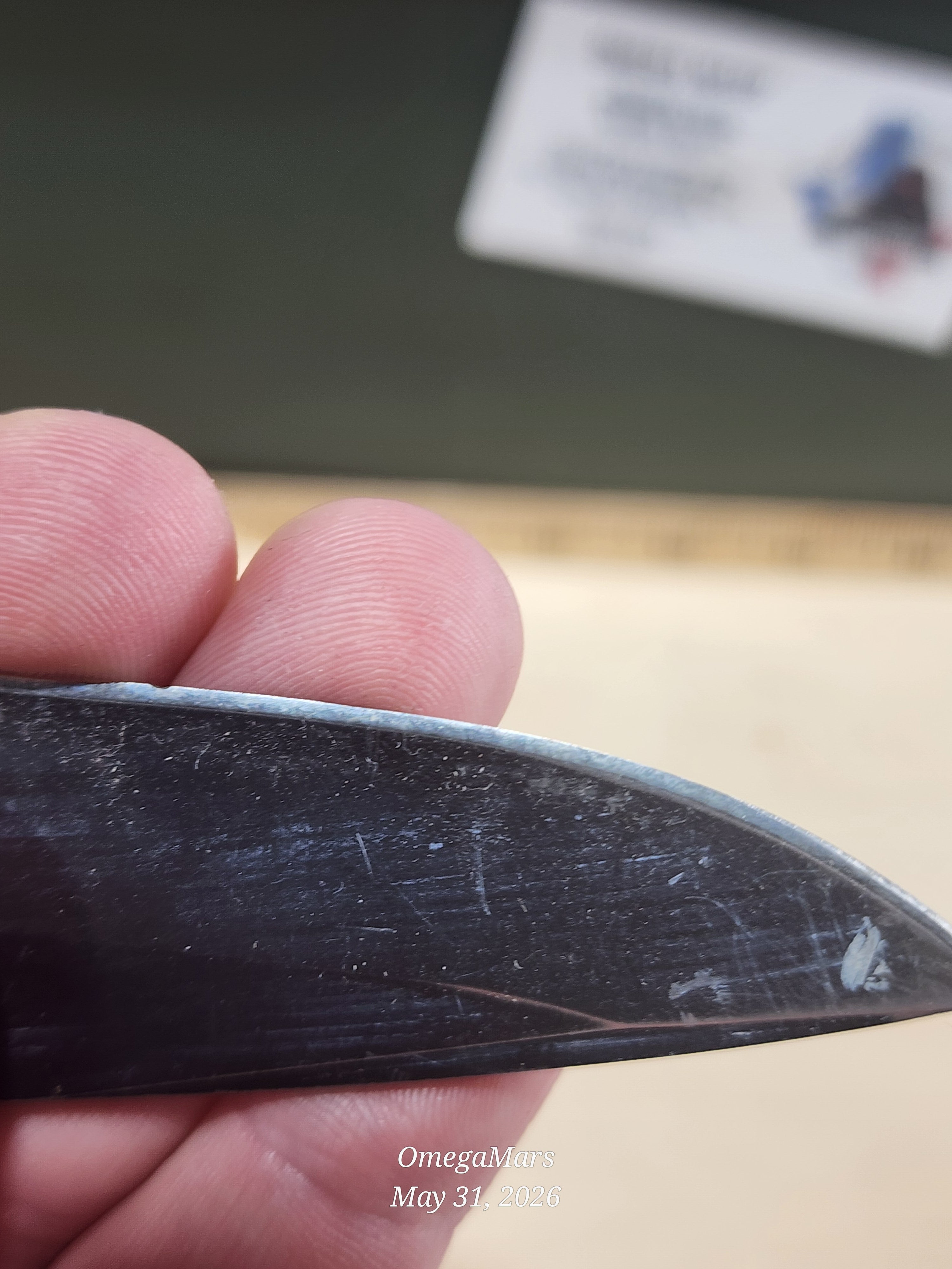 BENCHMADE 551-D2 Griptilian - Light Usage/Dirty - #41Gr