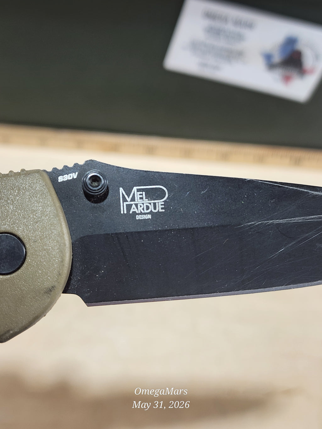 BENCHMADE 551-S30V Griptilian - Light Usage/Dirty - #43Gr