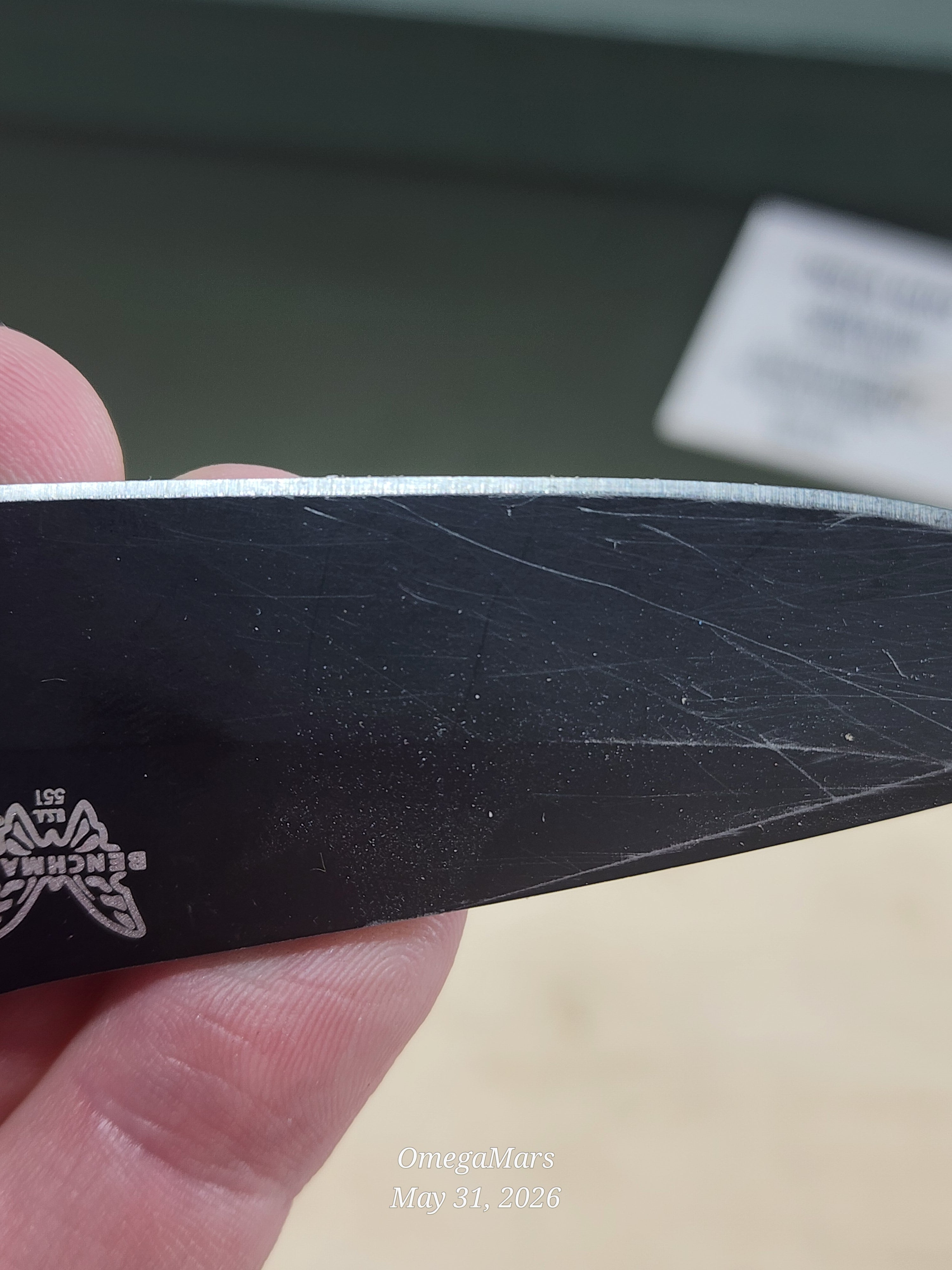 BENCHMADE 551-S30V Griptilian - Light Usage/Dirty - #43Gr