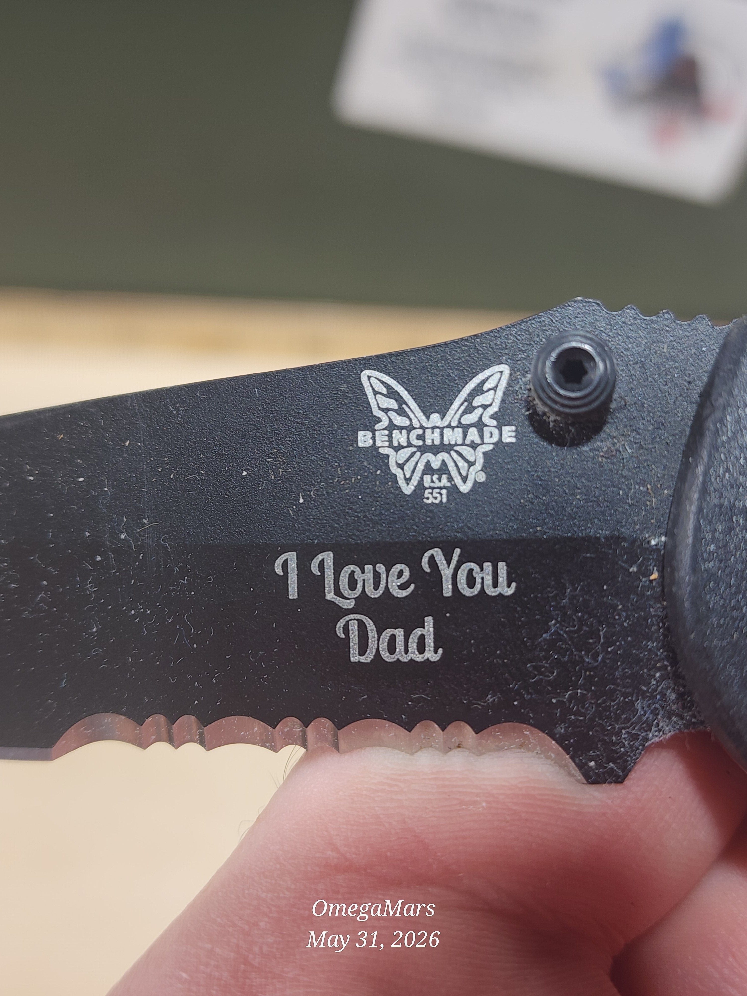 BENCHMADE 551-S30V Griptilian - Light Usage/Dirty - #44Gr