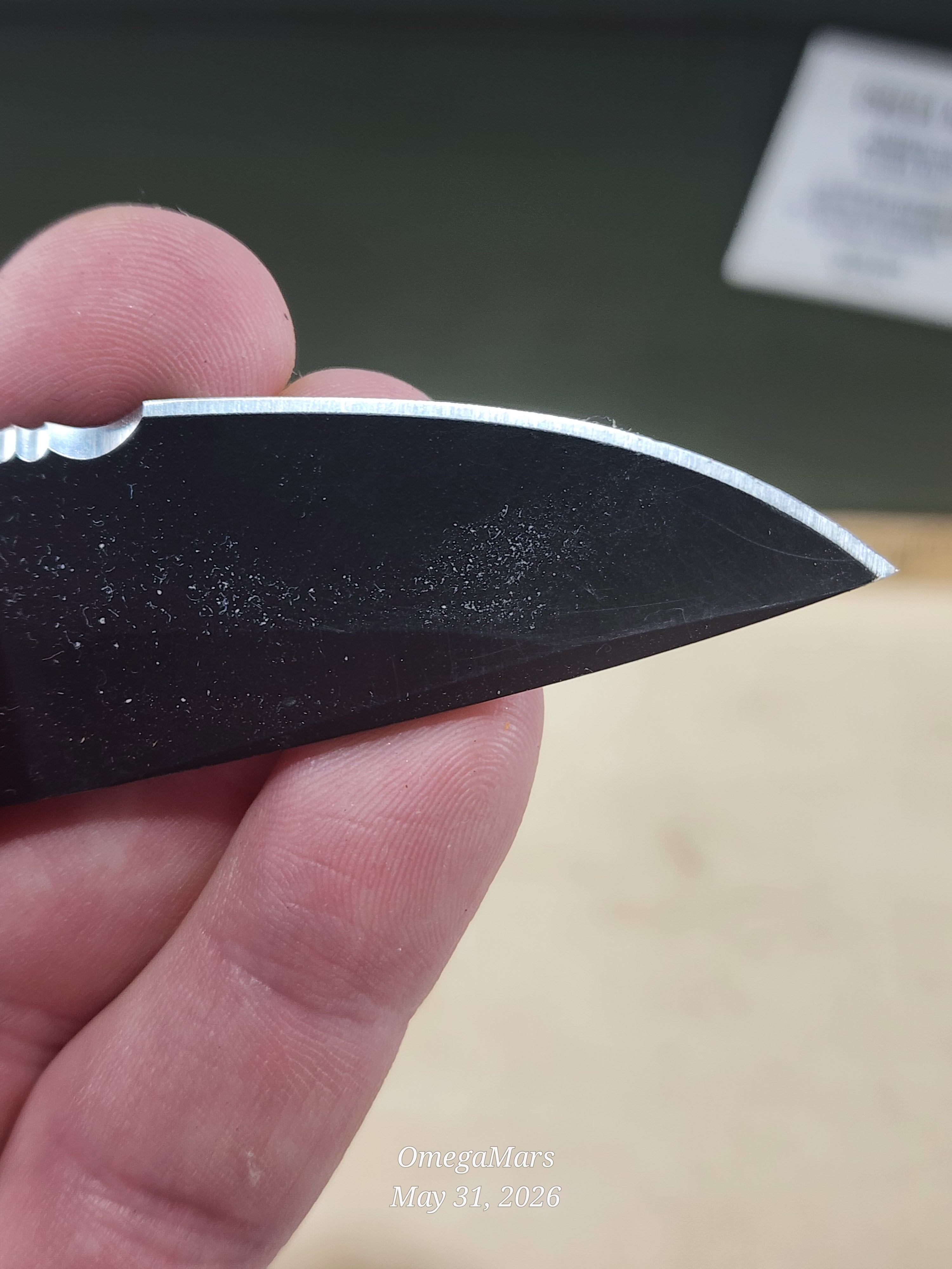BENCHMADE 551-S30V Griptilian - Light Usage/Dirty - #44Gr
