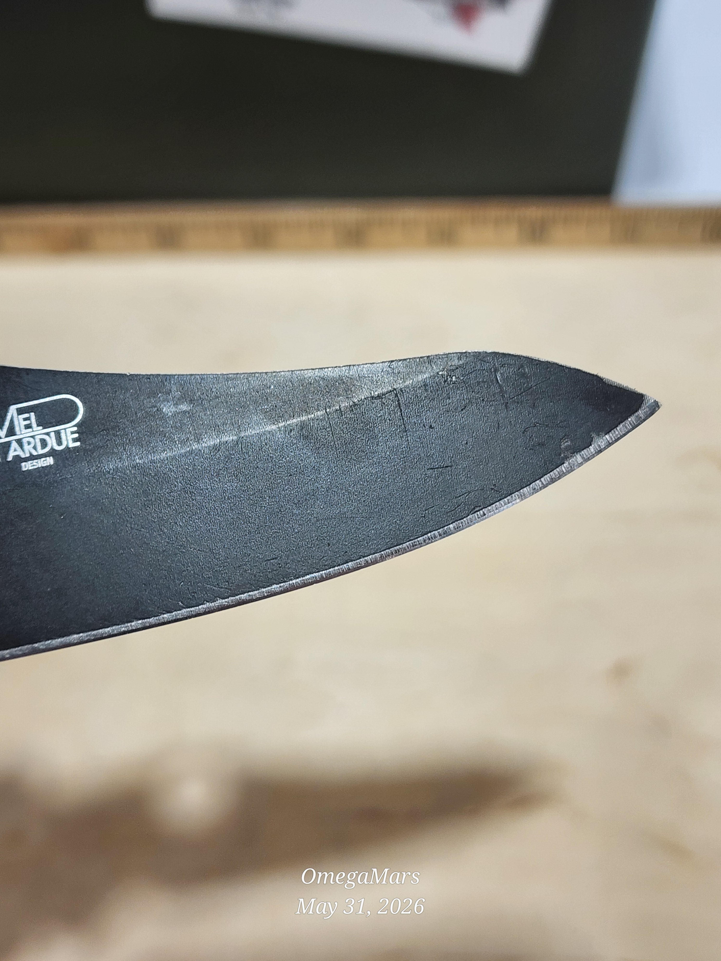 BENCHMADE 550-S30V Griptilian - Light Usage/Dirty - #45Gr