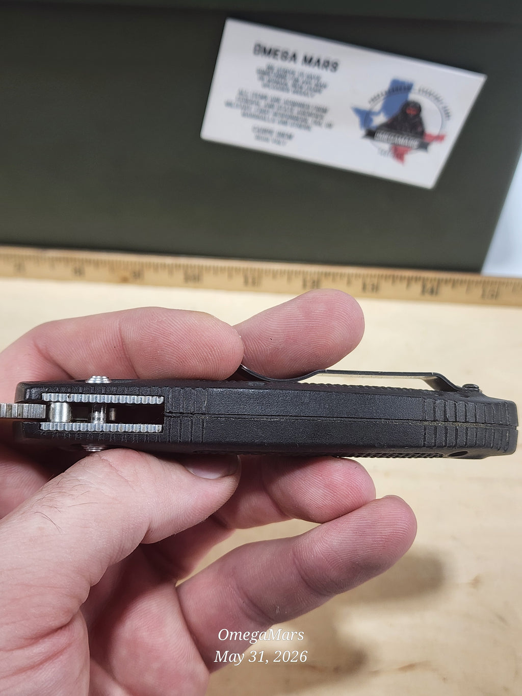 BENCHMADE 550-S30V Griptilian - Light Usage/Dirty - #46Gr