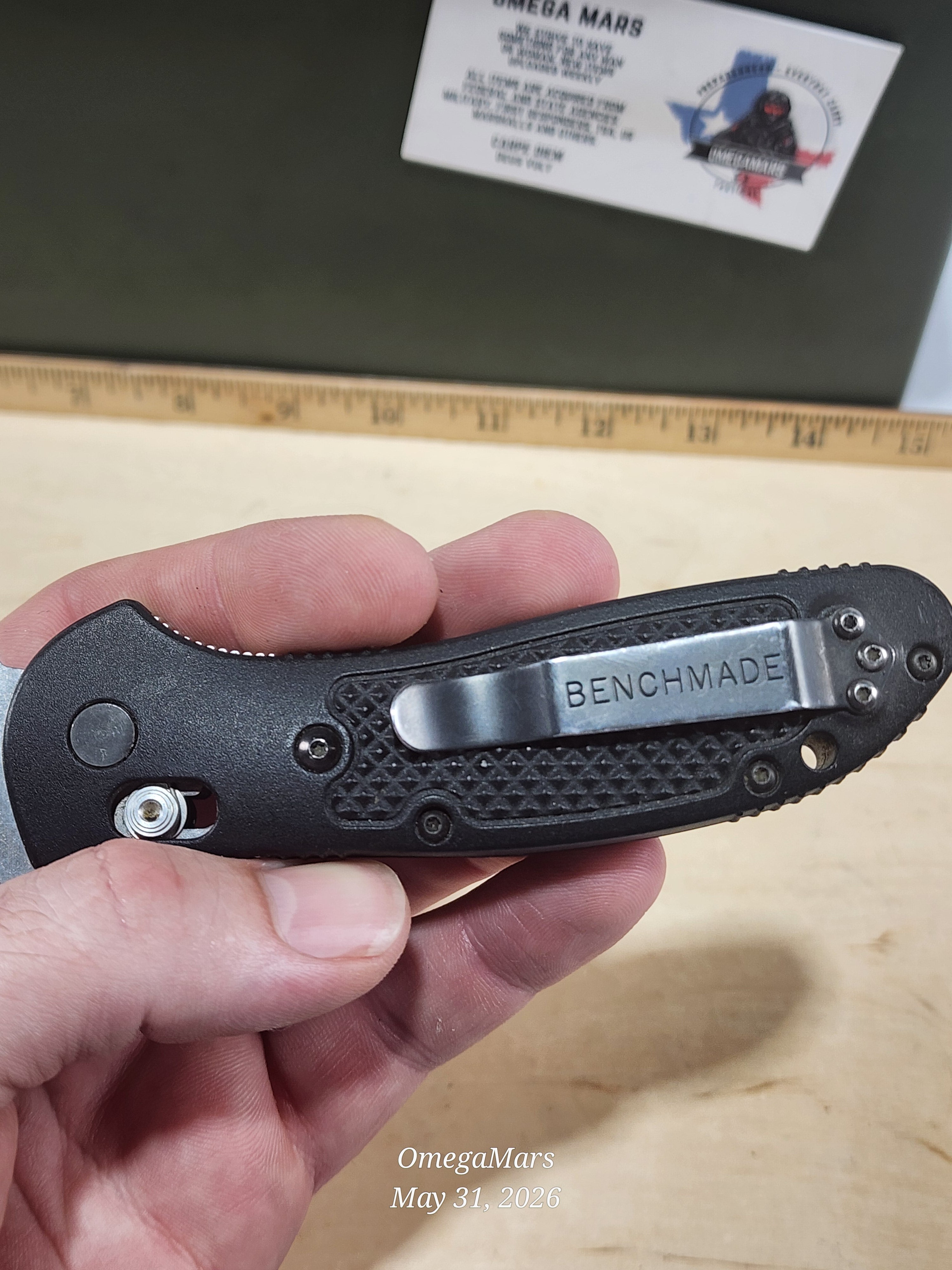 BENCHMADE 550-S30V Griptilian - Light Usage/Dirty - #46Gr