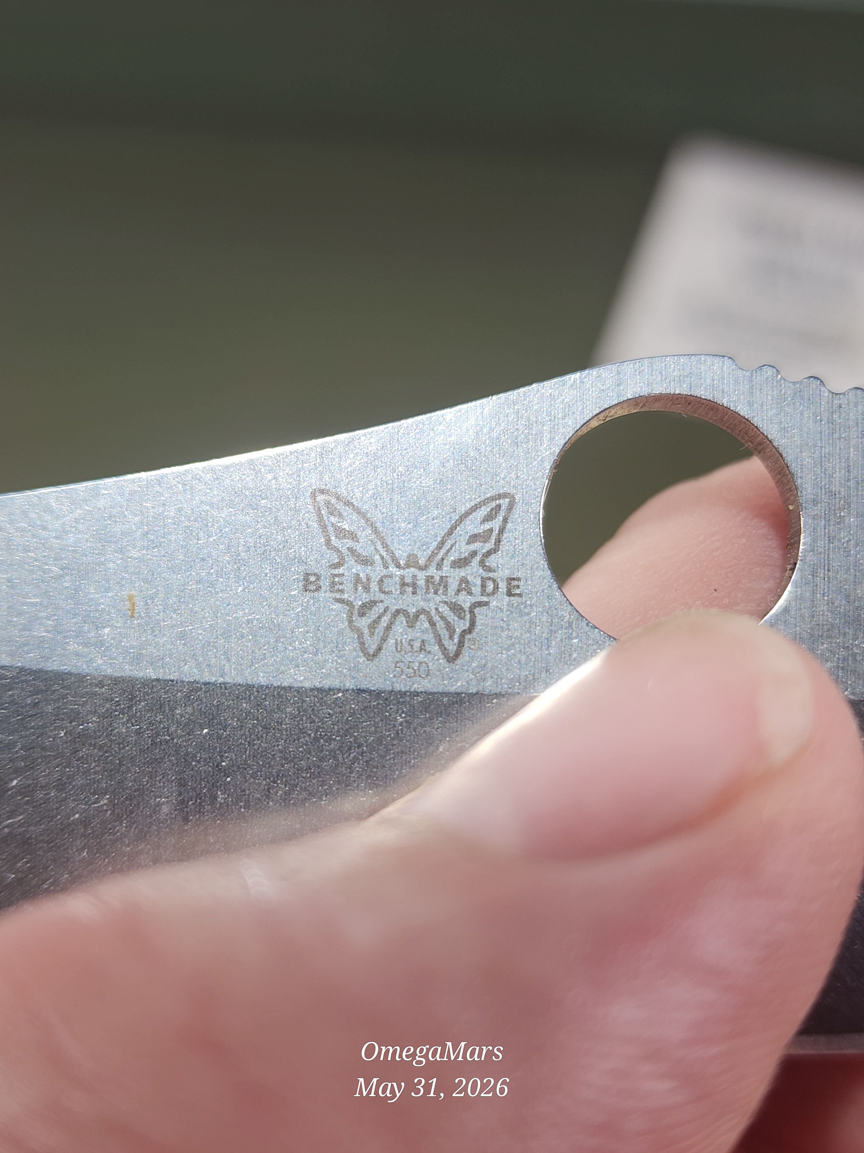 BENCHMADE 550-S30V Griptilian - Light Usage/Dirty - #46Gr