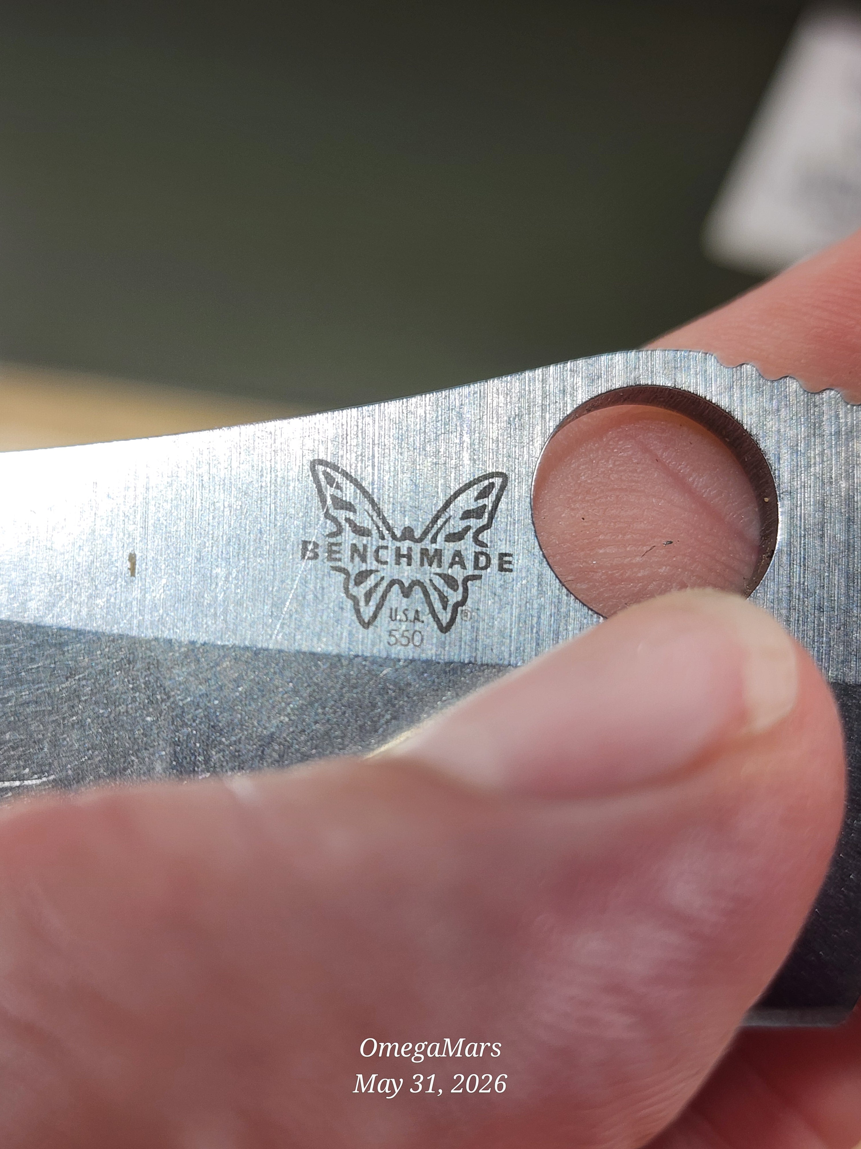 BENCHMADE 550-S30V Griptilian - Light Usage/Dirty - #46Gr