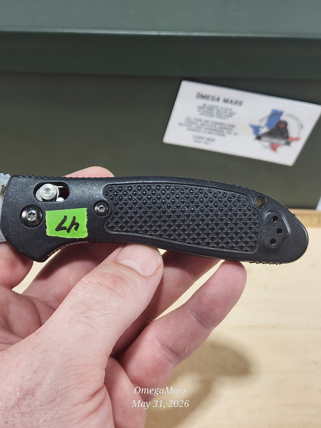 BENCHMADE 551 S30V - Light Usage/Dirty - #47Gr