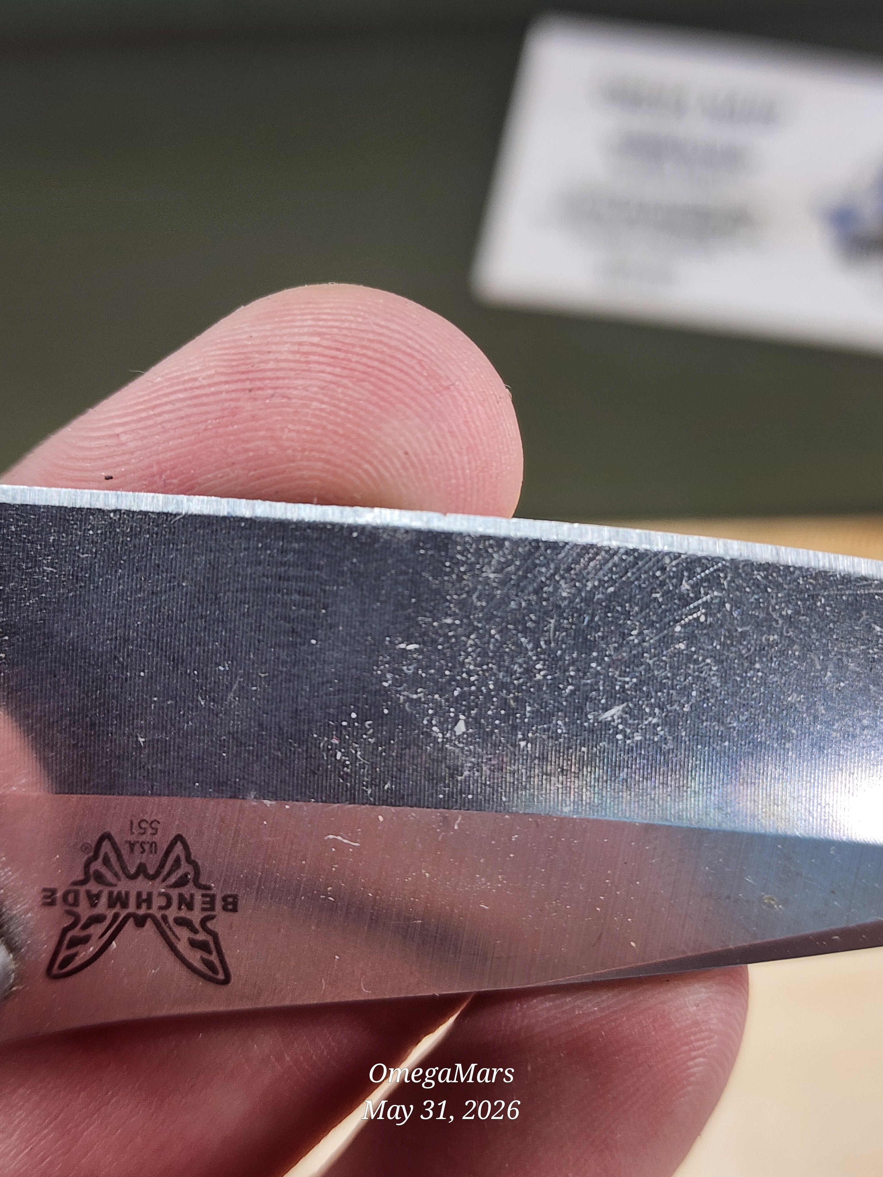 BENCHMADE 551 S30V - Light Usage/Dirty - #47Gr