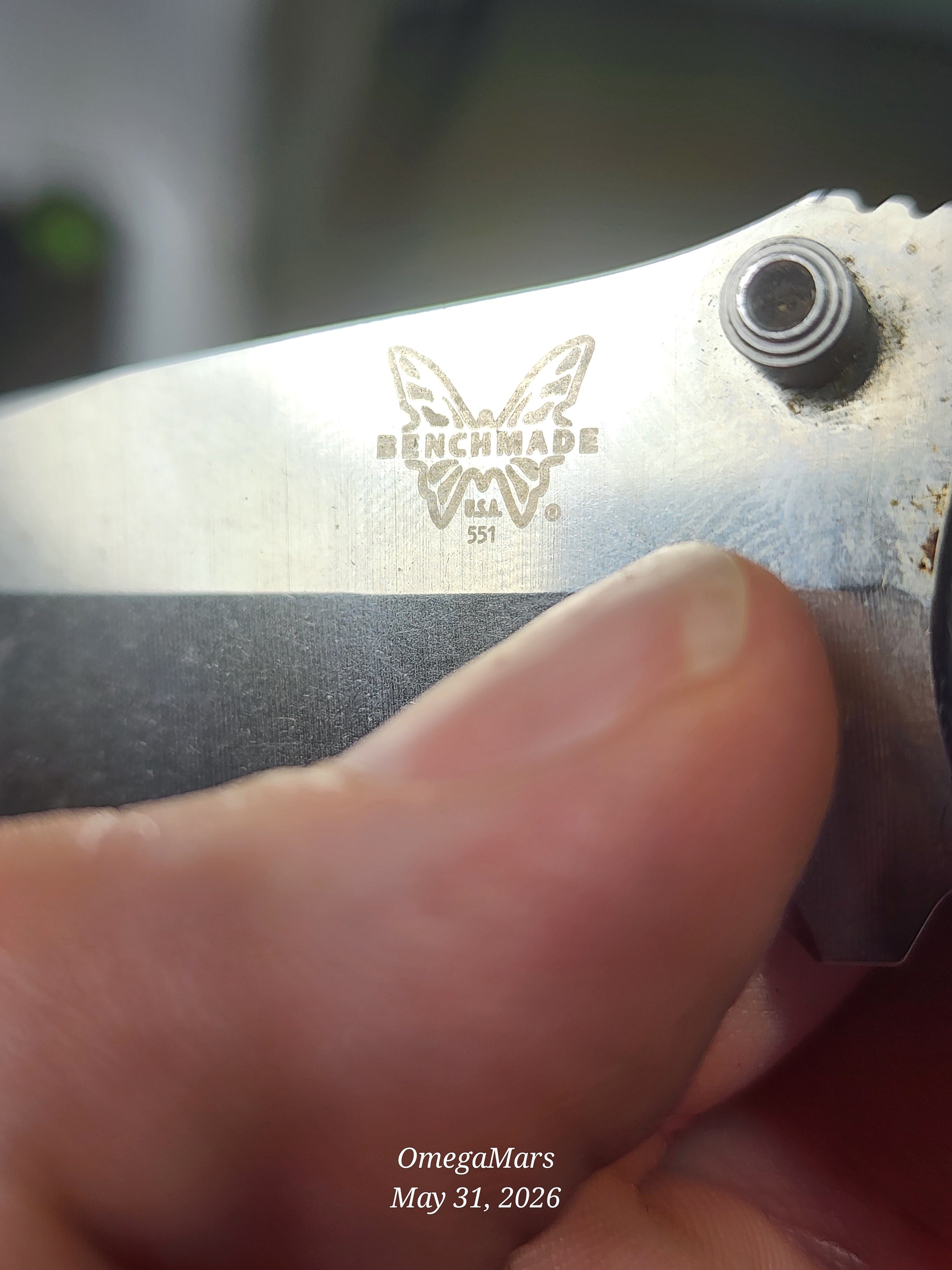 BENCHMADE 551 154CM - Light Usage/Dirty - #49Gr