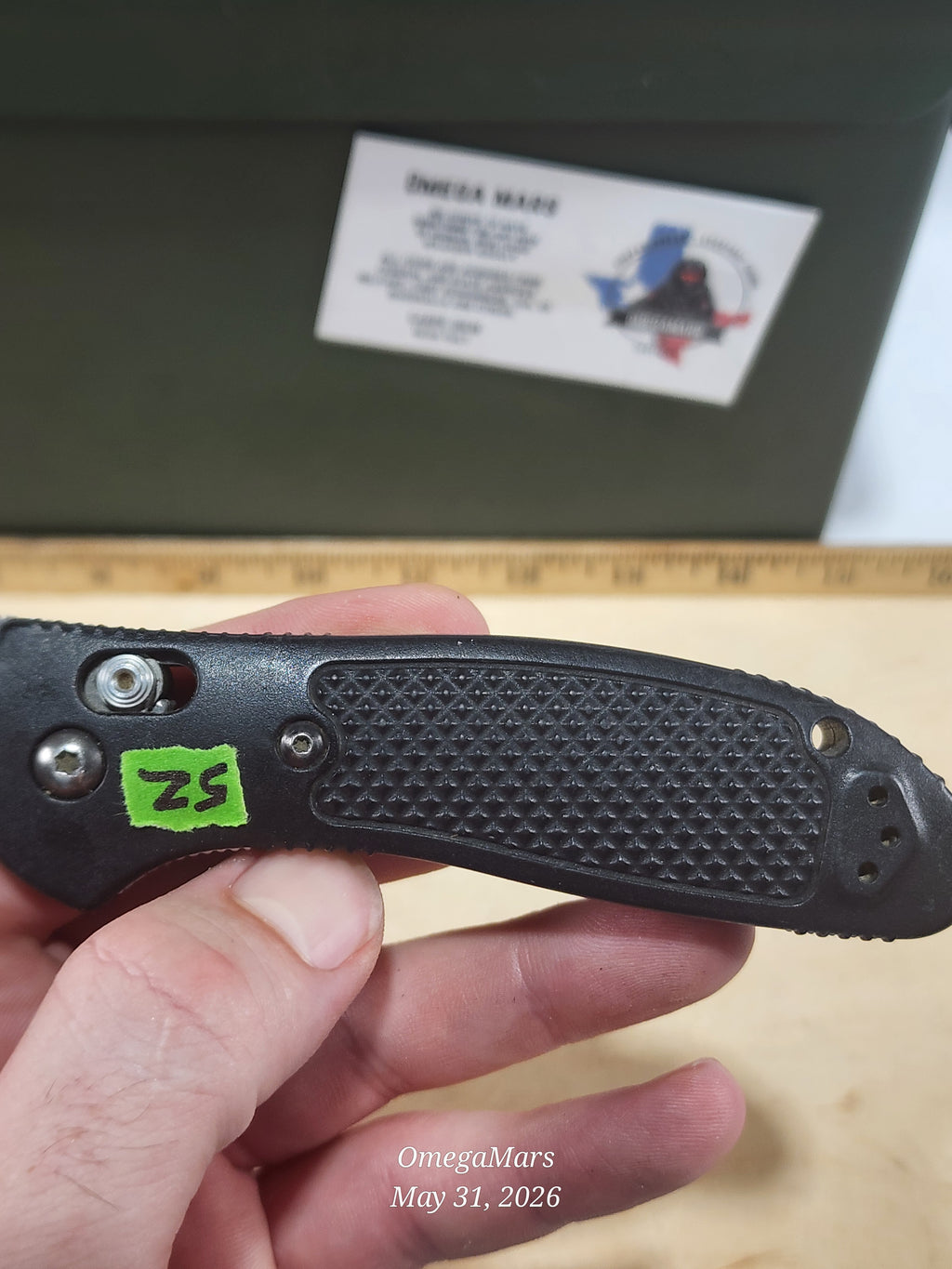 BENCHMADE 551 154CM - Light Usage/Dirty - #52Gr