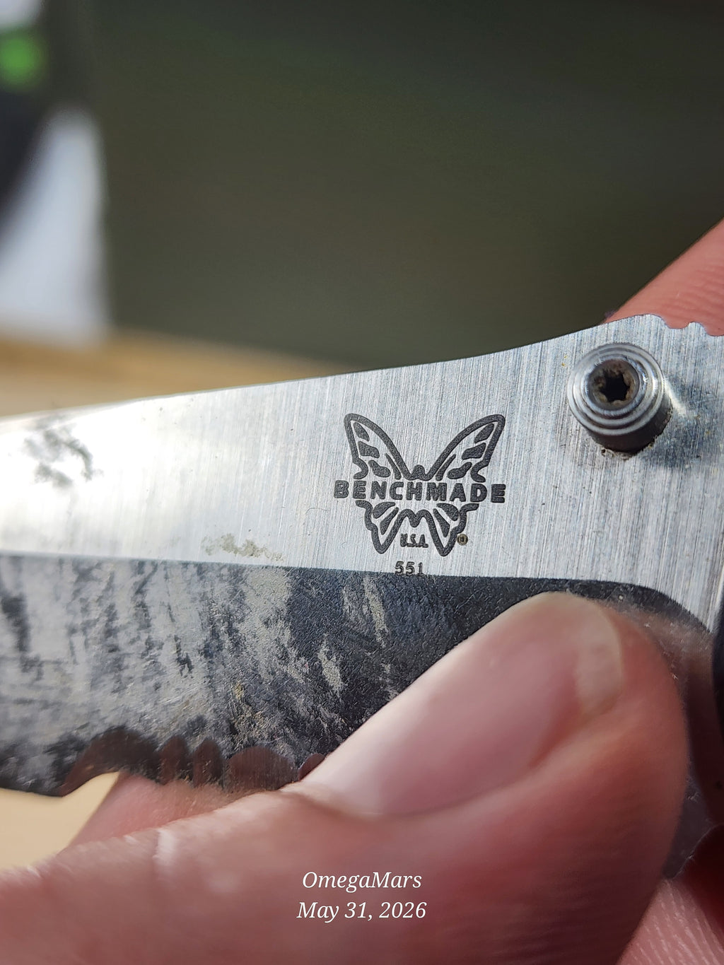 BENCHMADE 551 154CM - Light Usage/Dirty - #52Gr