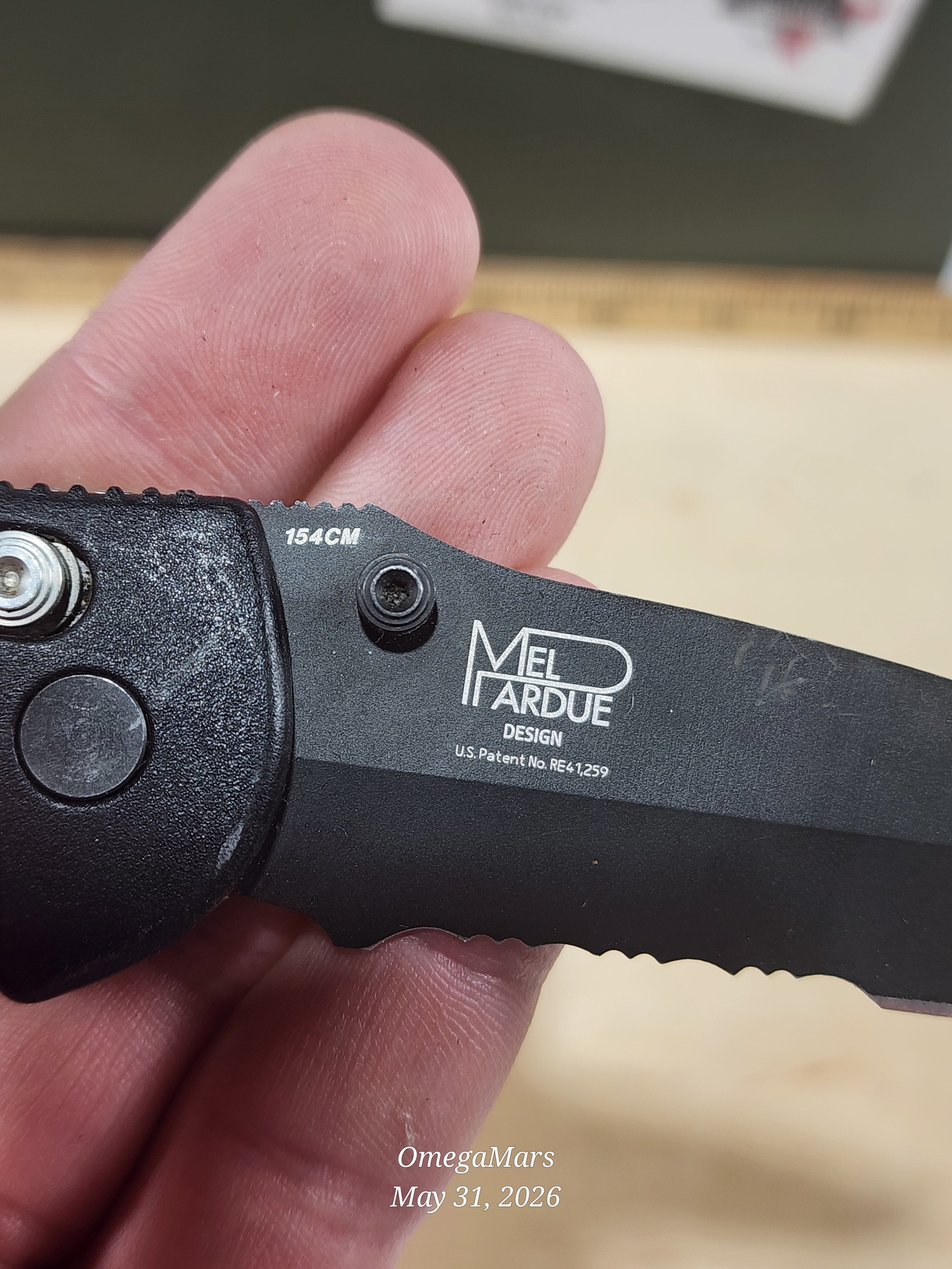 BENCHMADE 553 - Light Usage/Dirty - #54Gr