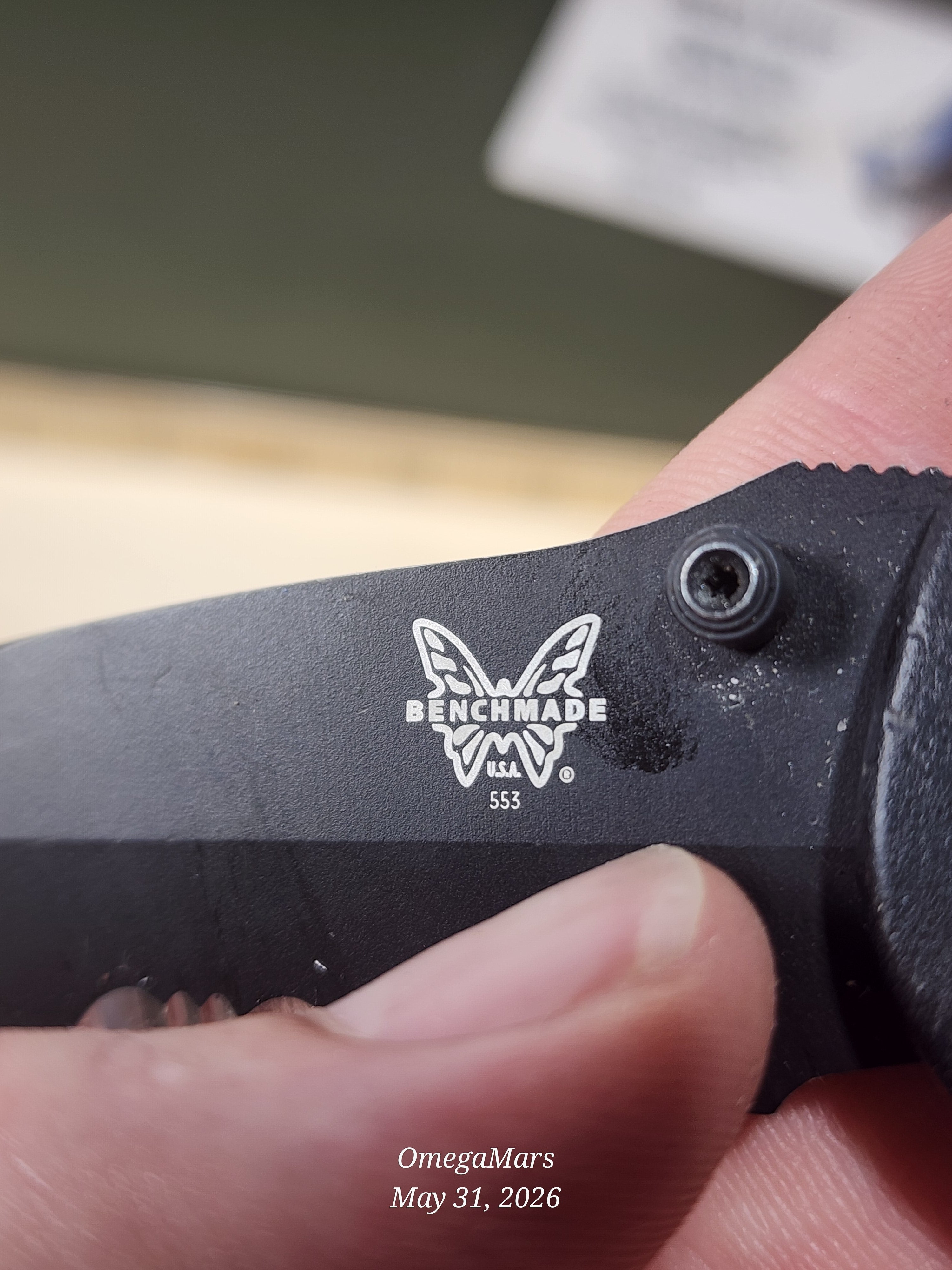 BENCHMADE 553 - Light Usage/Dirty - #54Gr