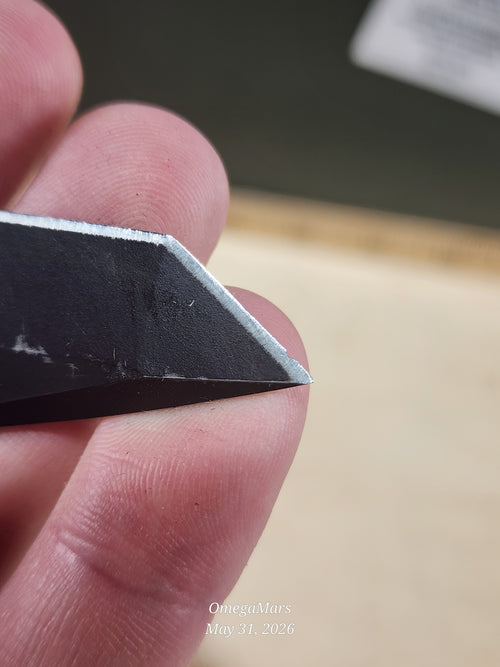 BENCHMADE 553 - Light Usage/Dirty - #54Gr