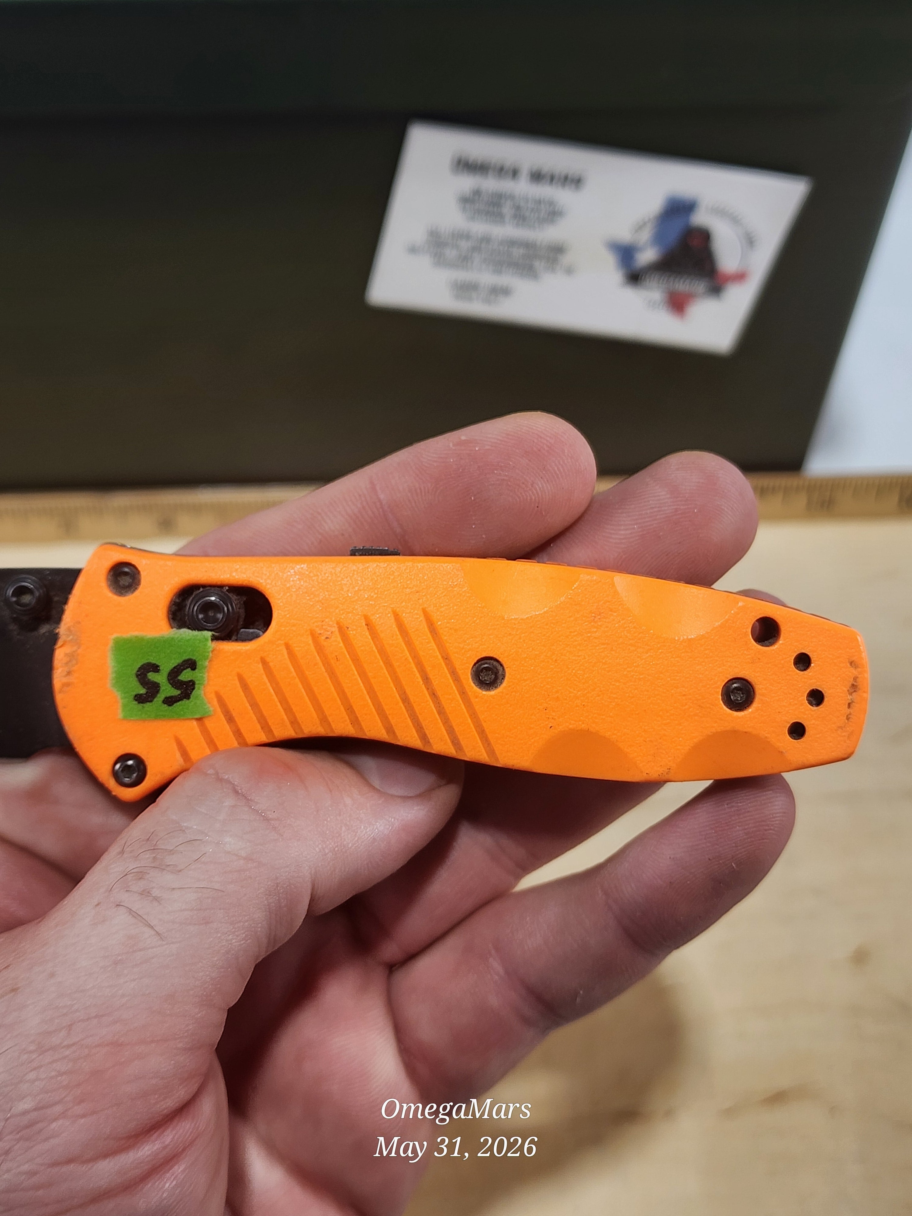 BENCHMADE 585 Mini Barrage - Light Usage/Dirty - #55Gr