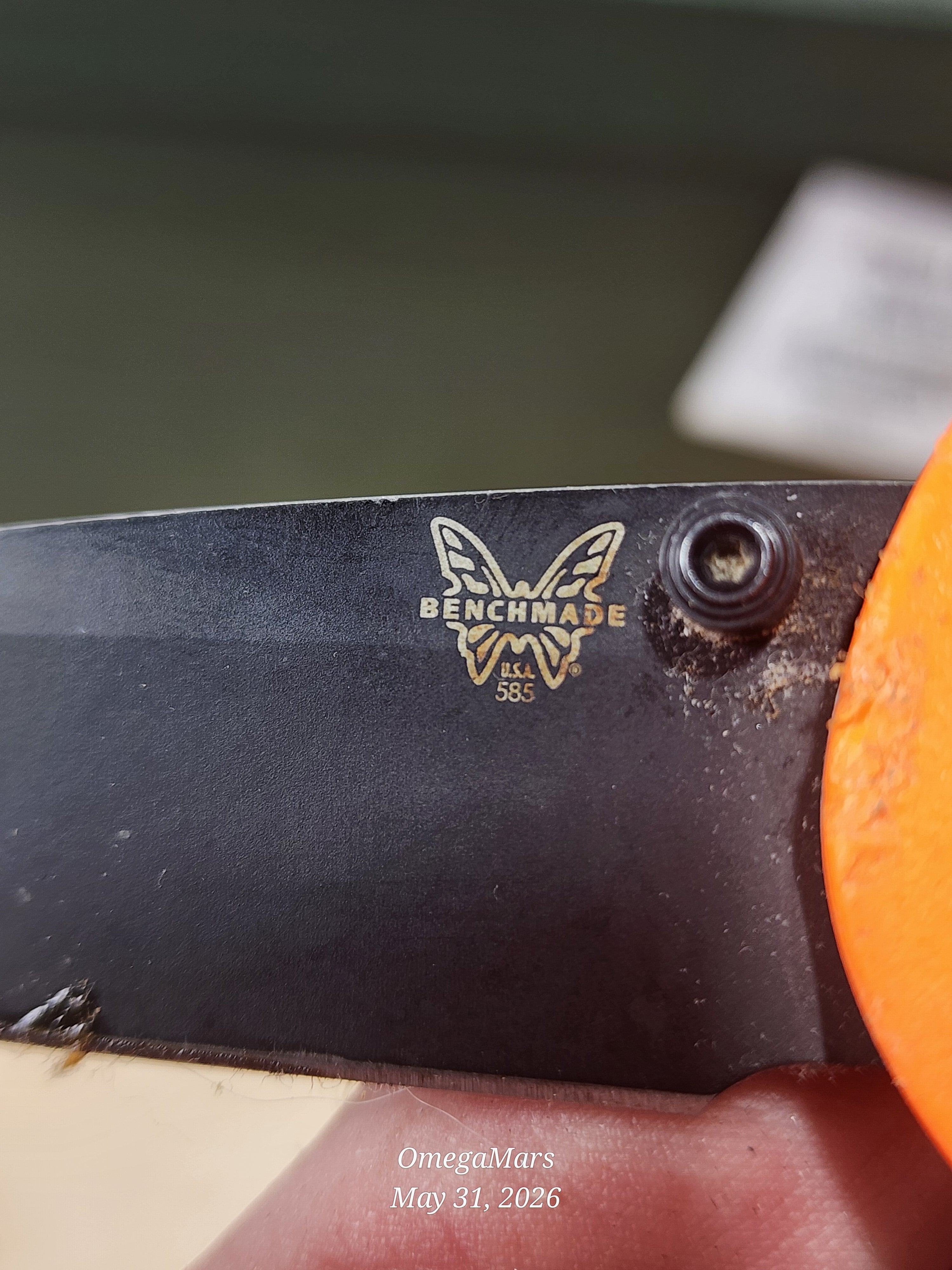 BENCHMADE 585 Mini Barrage - Light Usage/Dirty - #55Gr