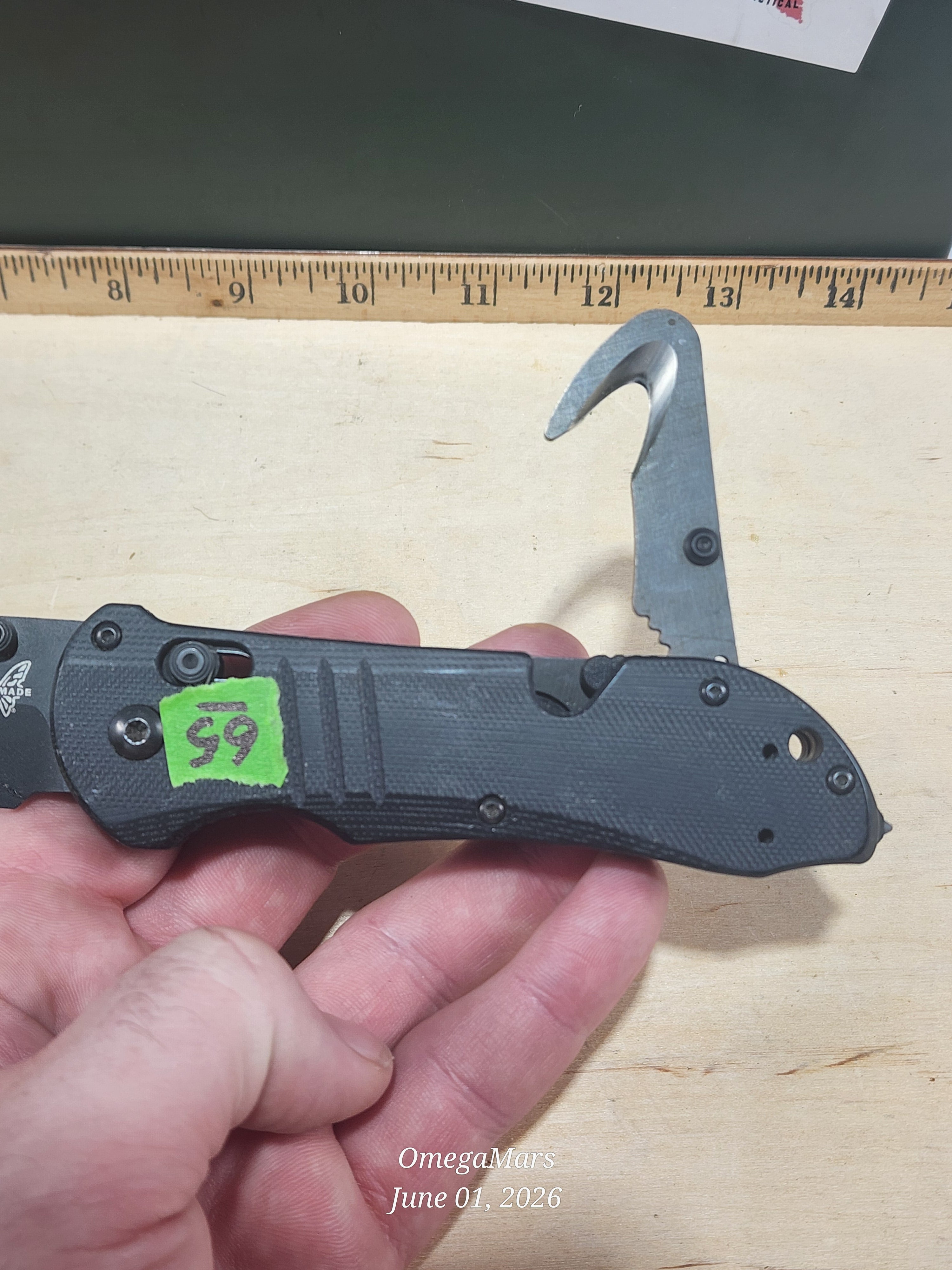 BENCHMADE 917 Triage - Light Usage - #65Gr
