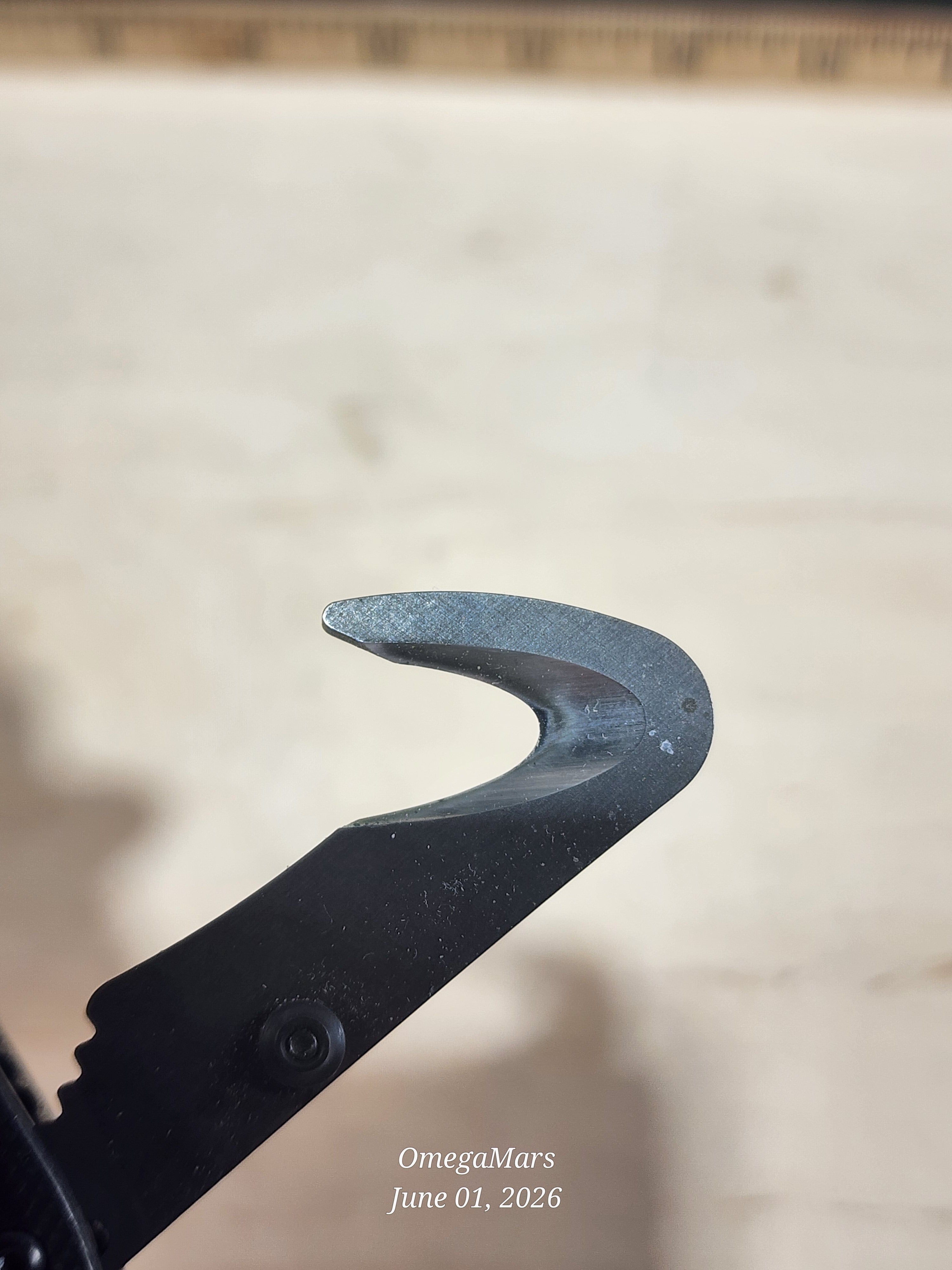 BENCHMADE 917 Triage - Light Usage - #65Gr