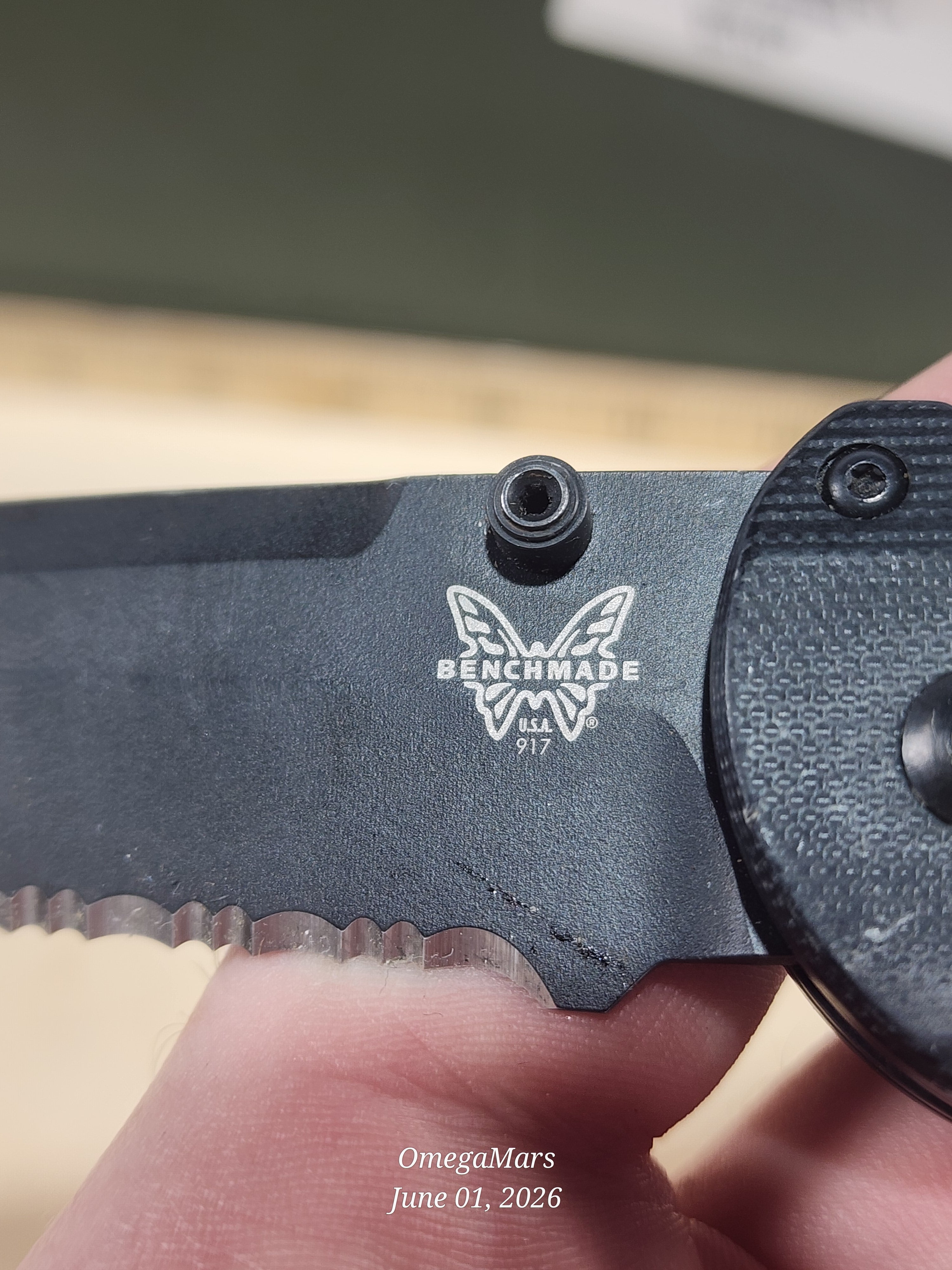 BENCHMADE 917 Triage - Light Usage - #65Gr