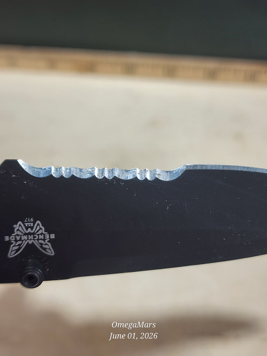 BENCHMADE 917 Triage - Light Usage - #65Gr