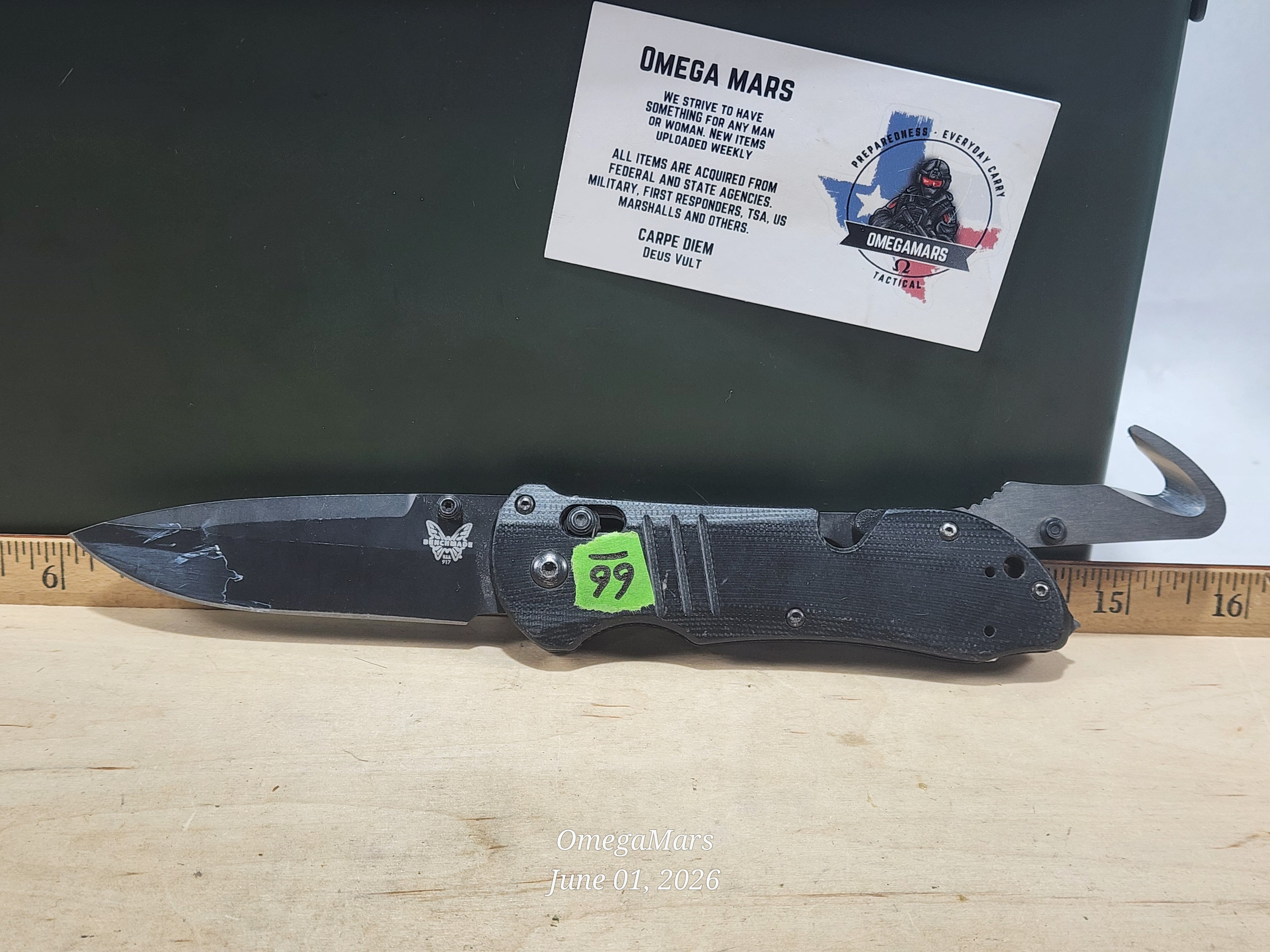 BENCHMADE 917 Triage - Light Usage - #66Gr
