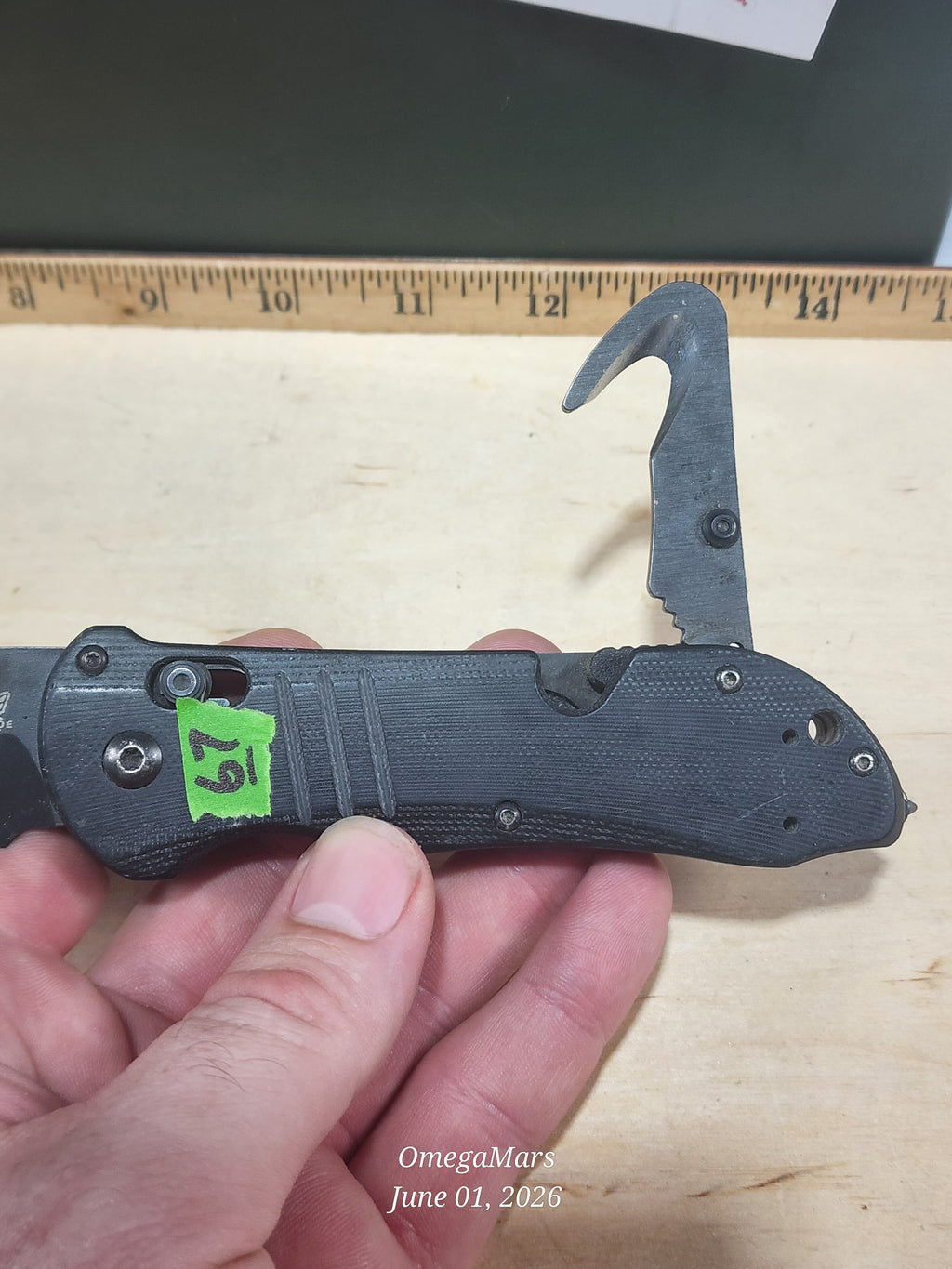 BENCHMADE 917 Triage - Light Usage - #67GR