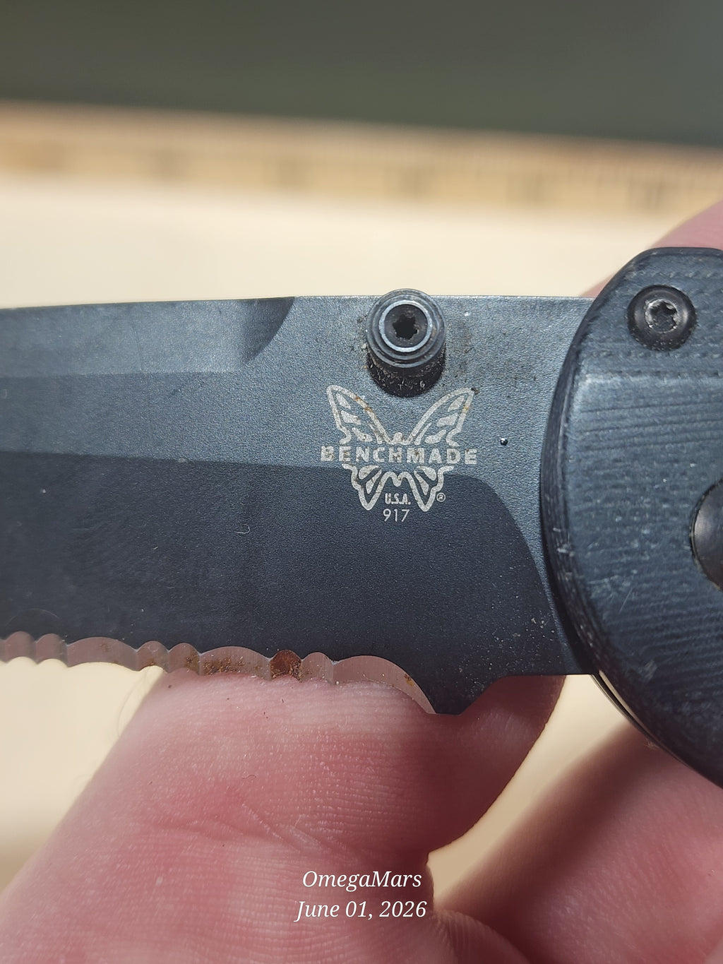 BENCHMADE 917 Triage - Light Usage - #67GR