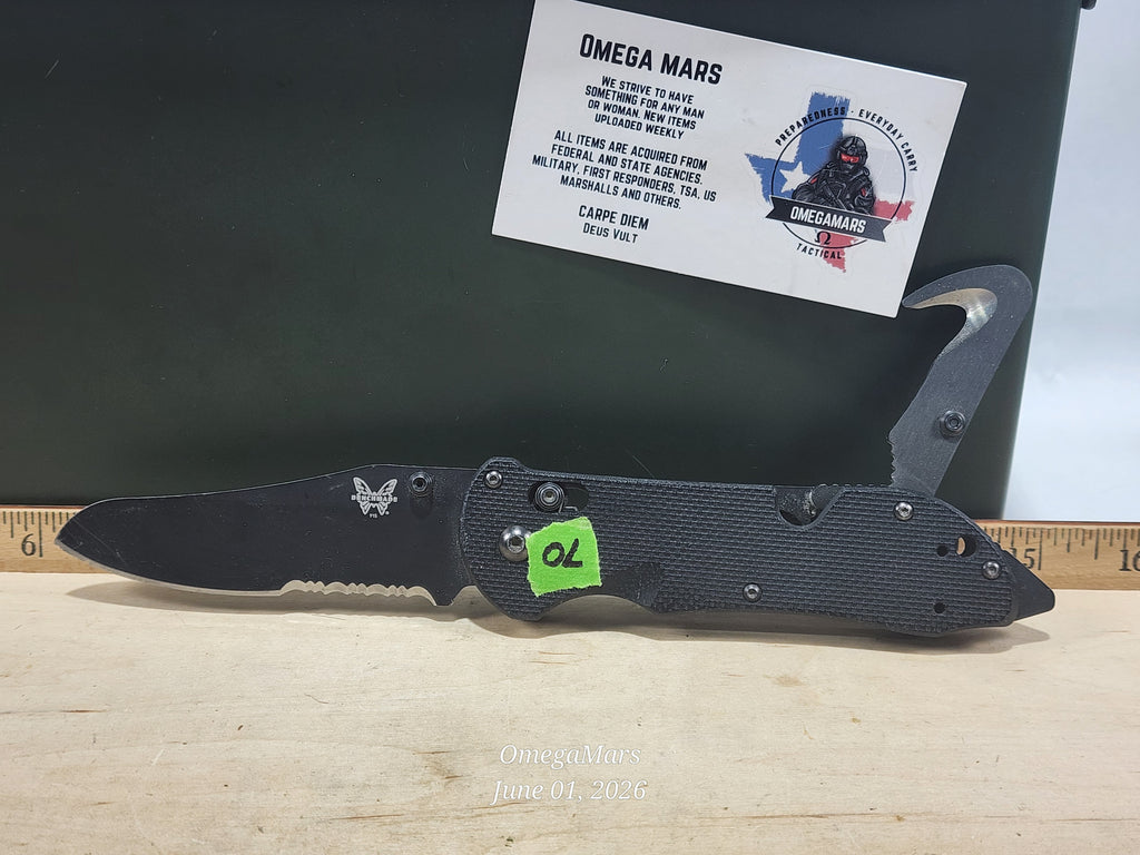 BENCHMADE 915 - Light Usage - #70GR