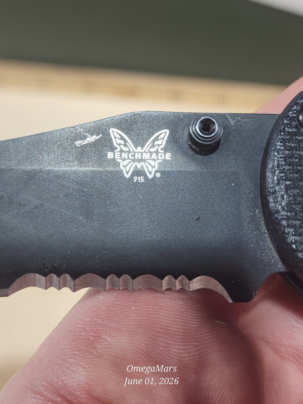 BENCHMADE 915 - Light Usage - #70GR