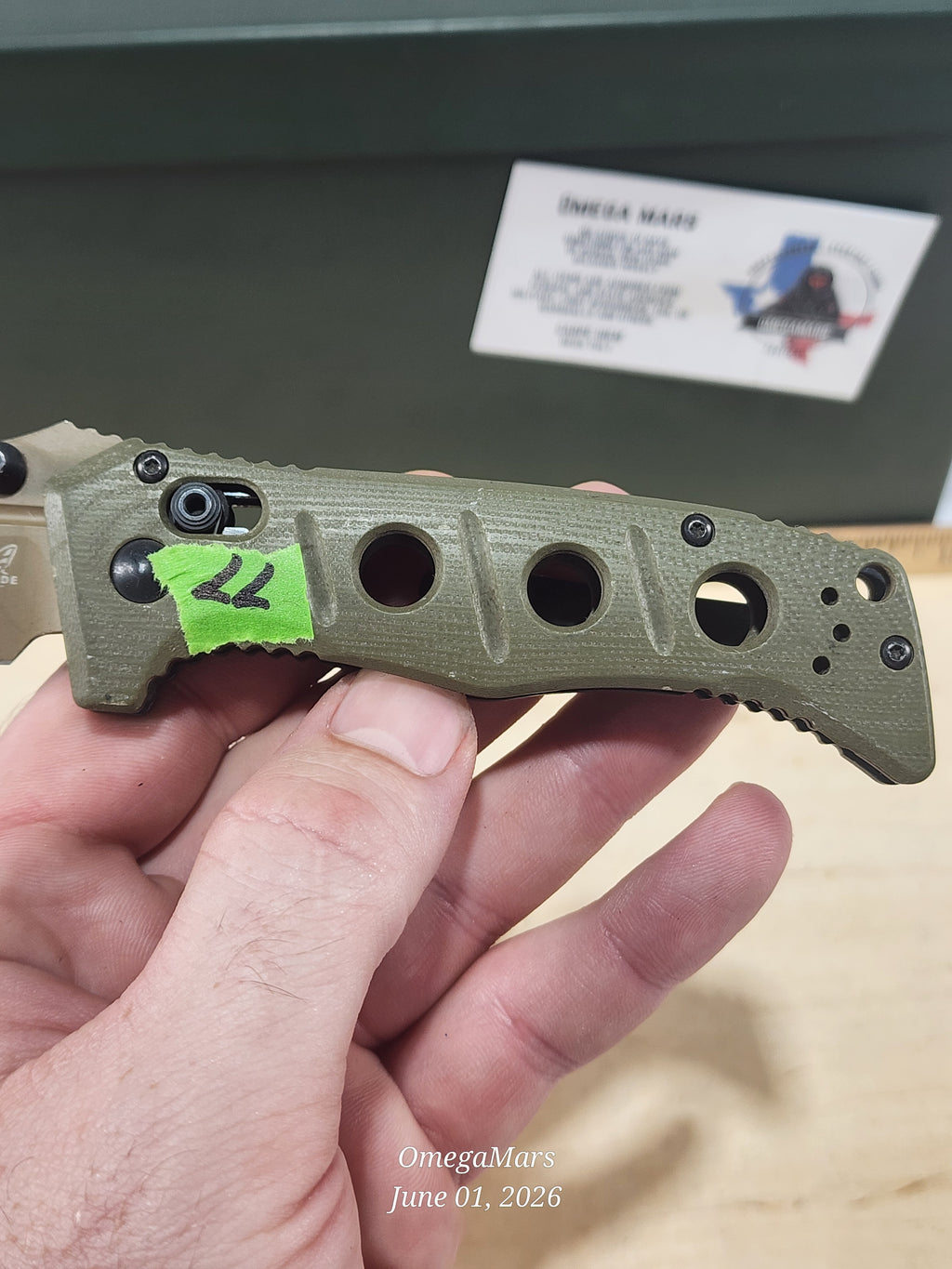 BENCHMADE 273 - Mini Adamas - Light Usage - #77Gr