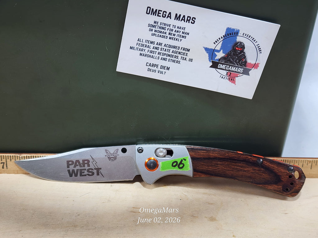 BENCHMADE 15085-2 Mini Crooked River - Light Usage - #90Gr